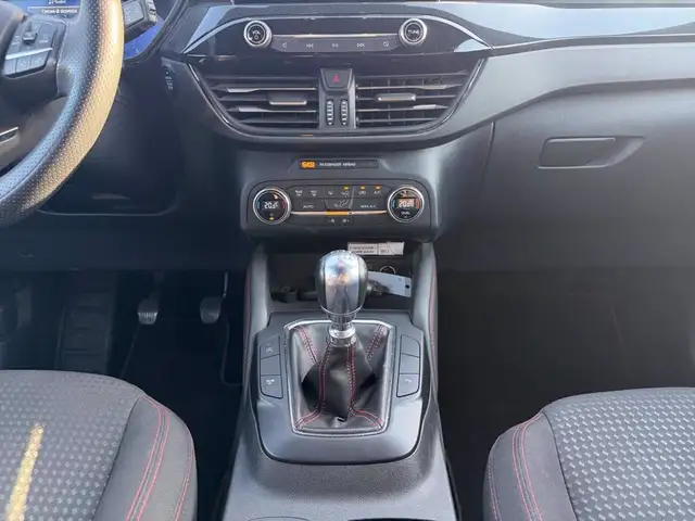 Ford Kuga view 11