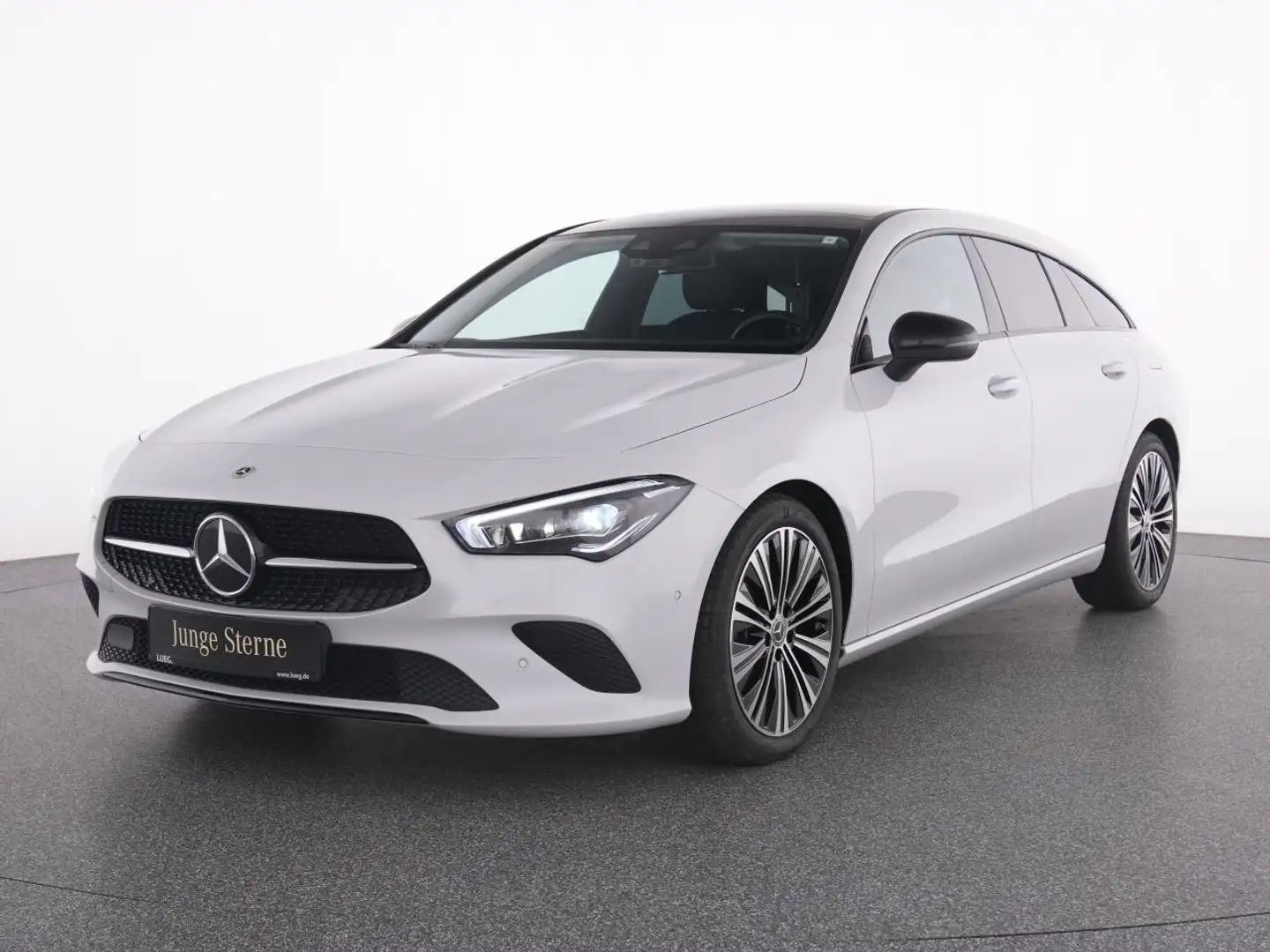 Mercedes-Benz CLA 220 d SB Progressive+Pano+MBeam+AHK+KeyG+PTS Wit - 2