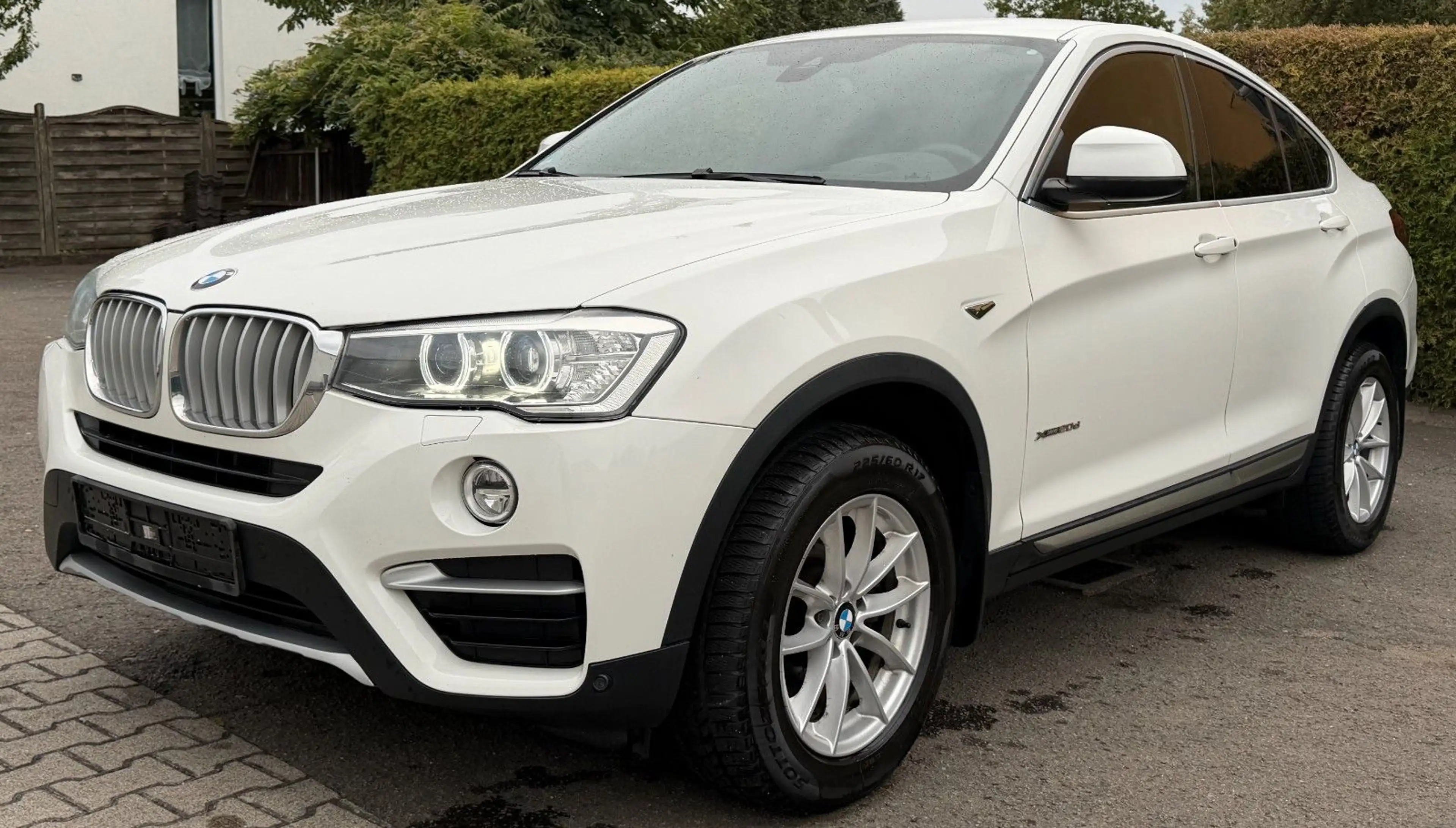 BMW X4 xDrive20d XENON PDC NAVI KAMERA AHK 2 HAND — photo 7