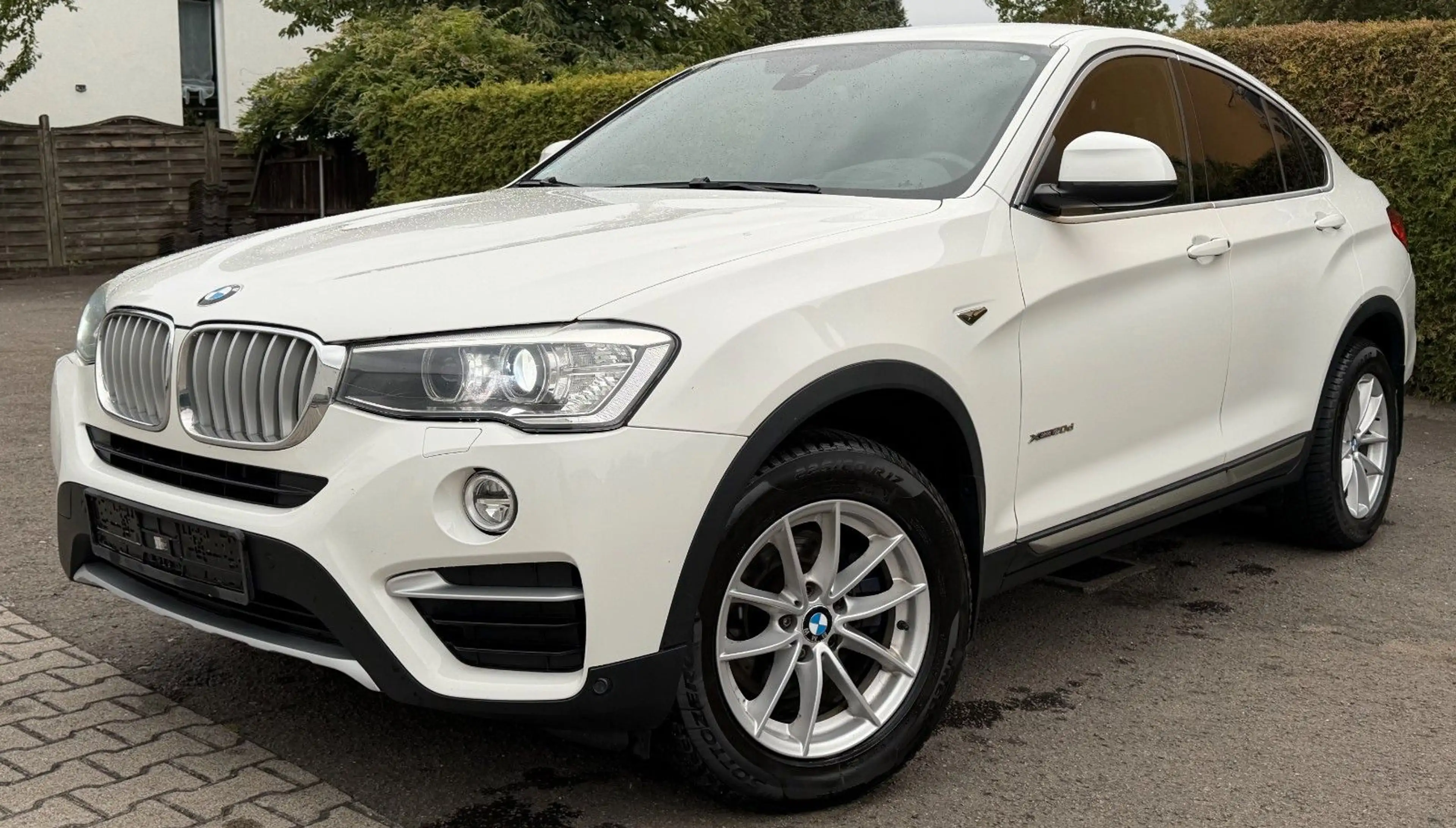 BMW X4 xDrive20d XENON PDC NAVI KAMERA AHK 2 HAND — photo 6