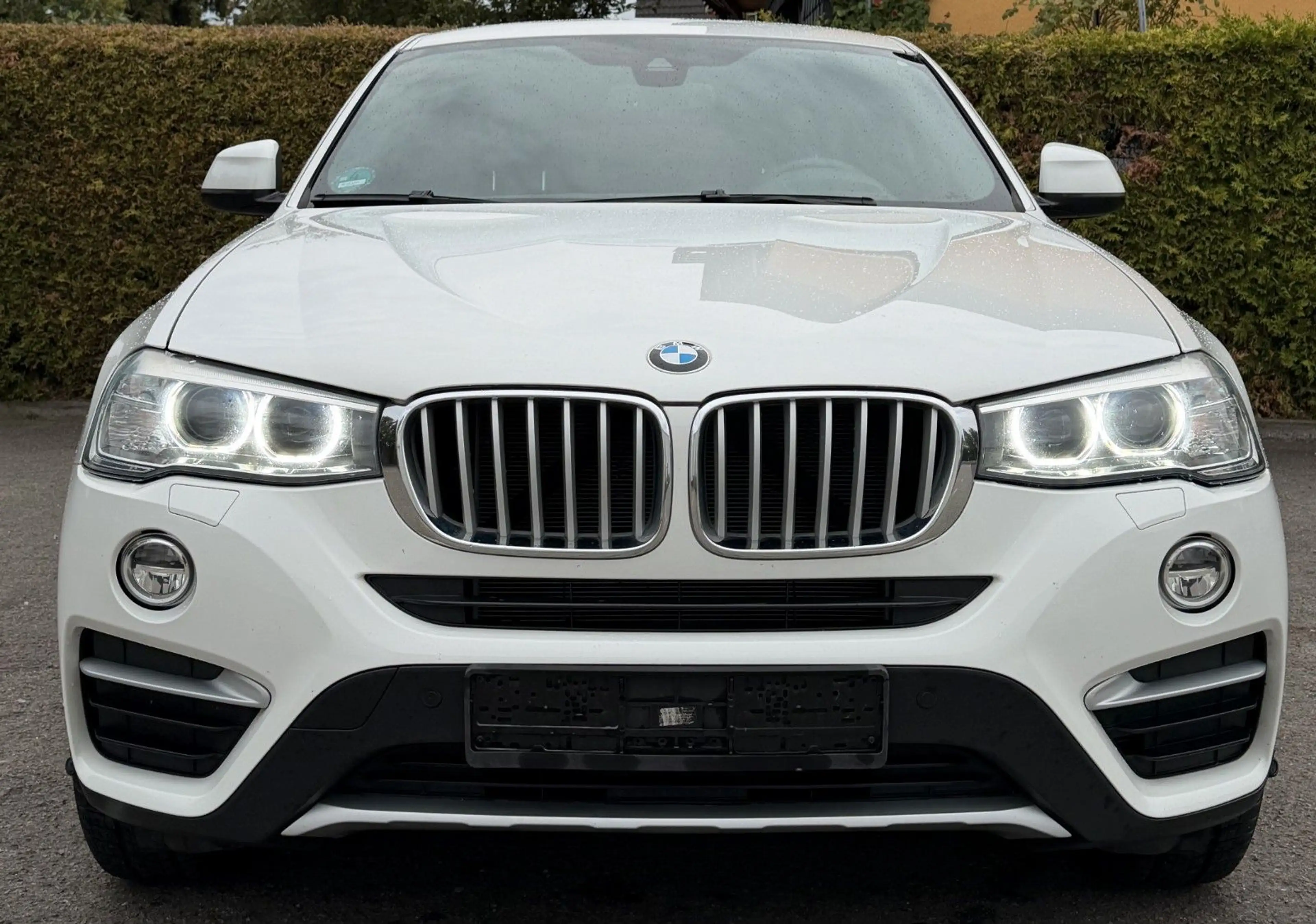 BMW X4 xDrive20d XENON PDC NAVI KAMERA AHK 2 HAND — photo 4