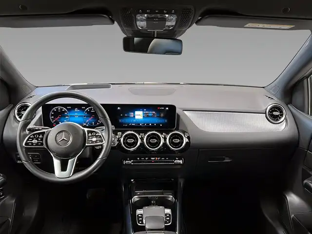 Mercedes-Benz 220 view 11