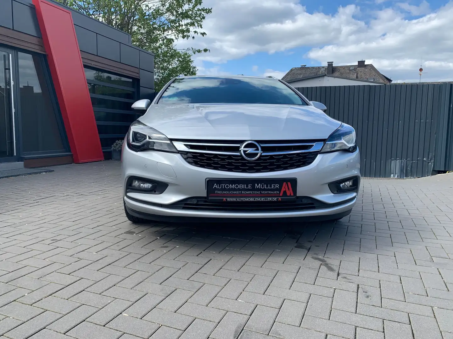 Opel Astra Innovation Grau - 2