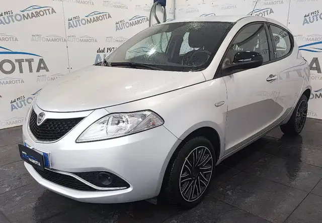 Lancia Ypsilon 1.3 mjt Mya s&s 95cv