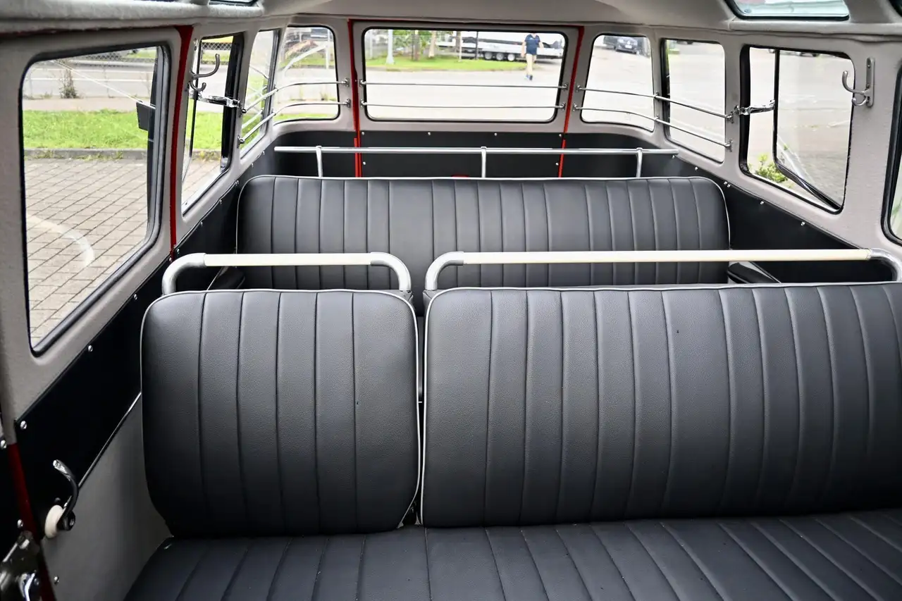Volkswagen T1 Bulli Samba-Bus Typ 24 *restauriert*, foto 11