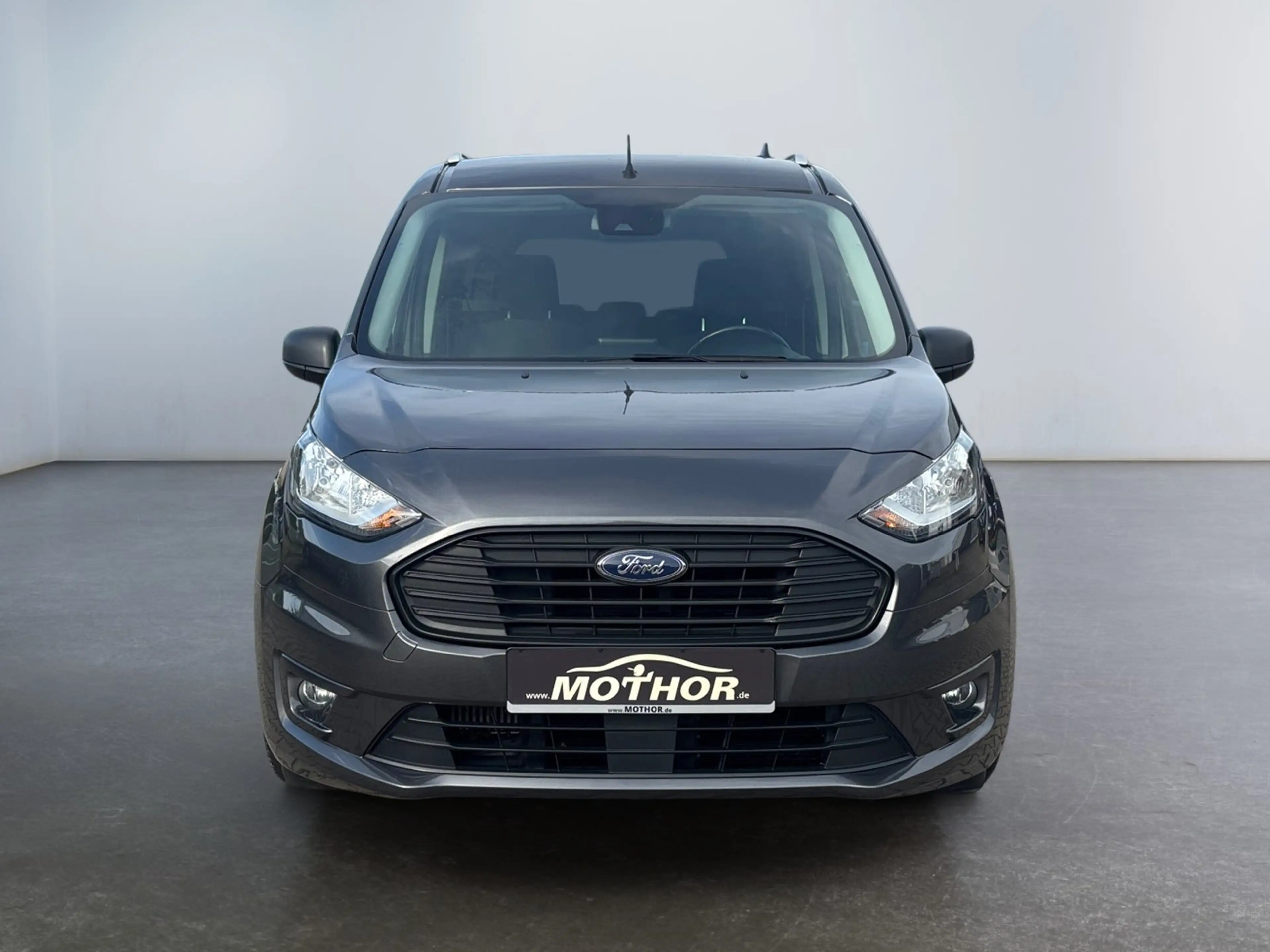 Ford Grand Tourneo Connect 1.5 TDCi/EcoBlue Tempomat — photo 6