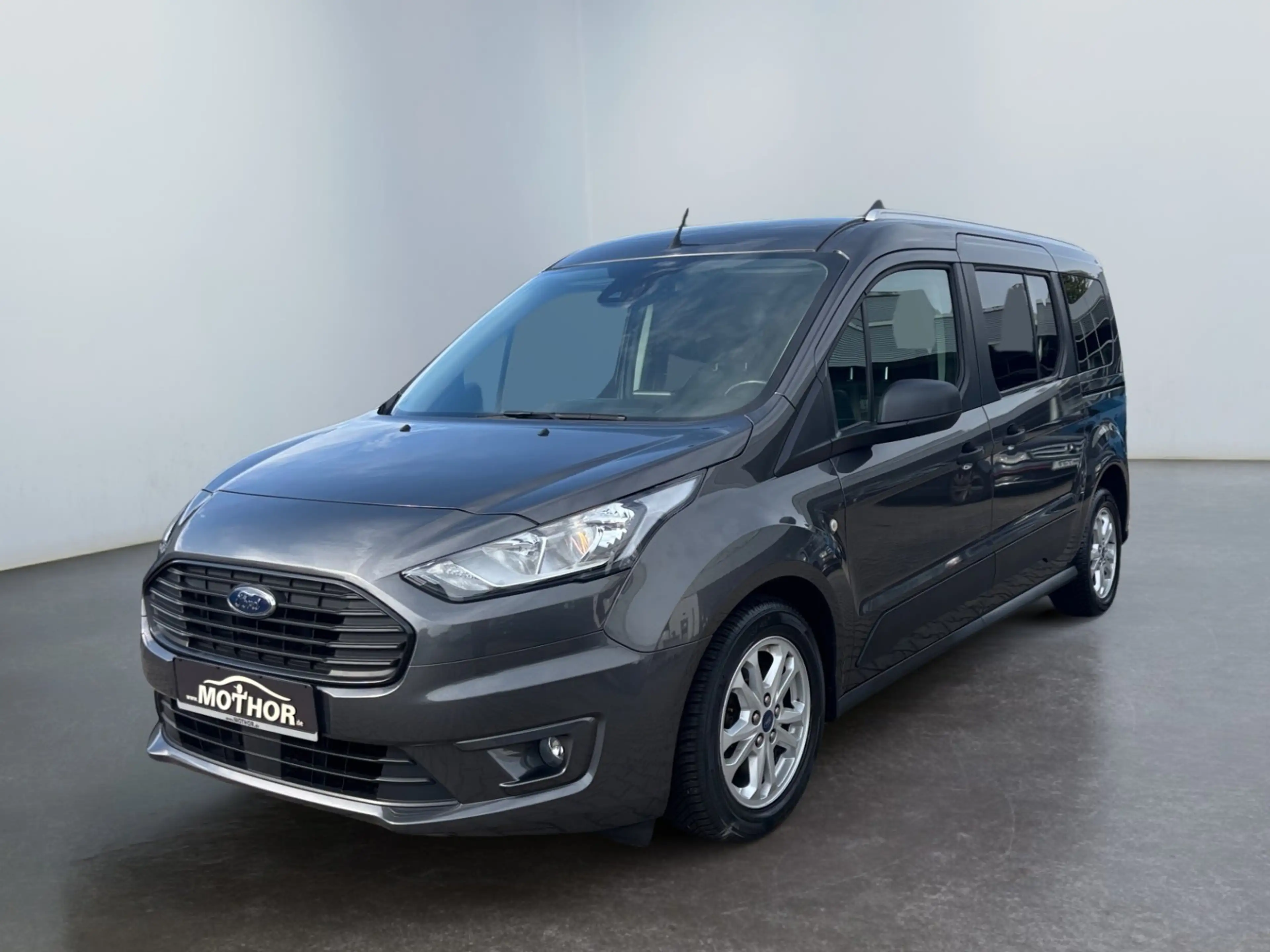Ford Grand Tourneo Connect 1.5 TDCi/EcoBlue Tempomat — photo 2