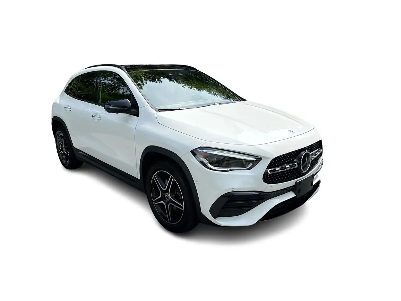 Mercedes-Benz GLA снимка Mercedes-Benz GLA