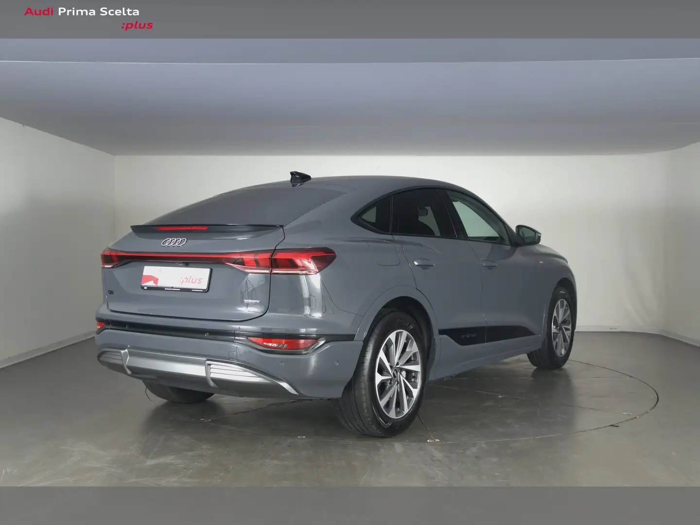 Audi Q6 e-tron sportback e-tron s line edition quattro 387cv Grigio - 2