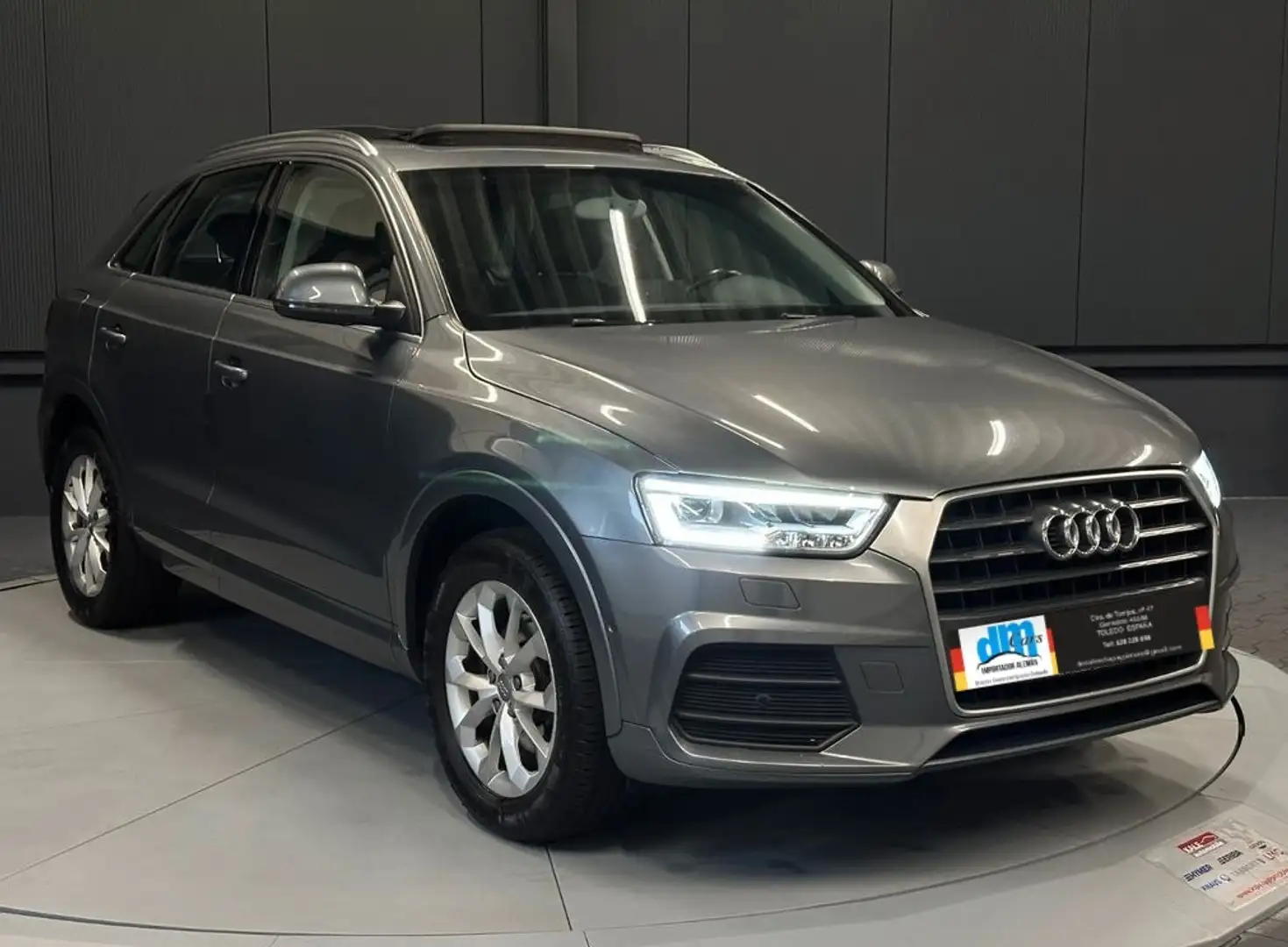 Audi Q3 2.0TDI 110kW Gris - 1
