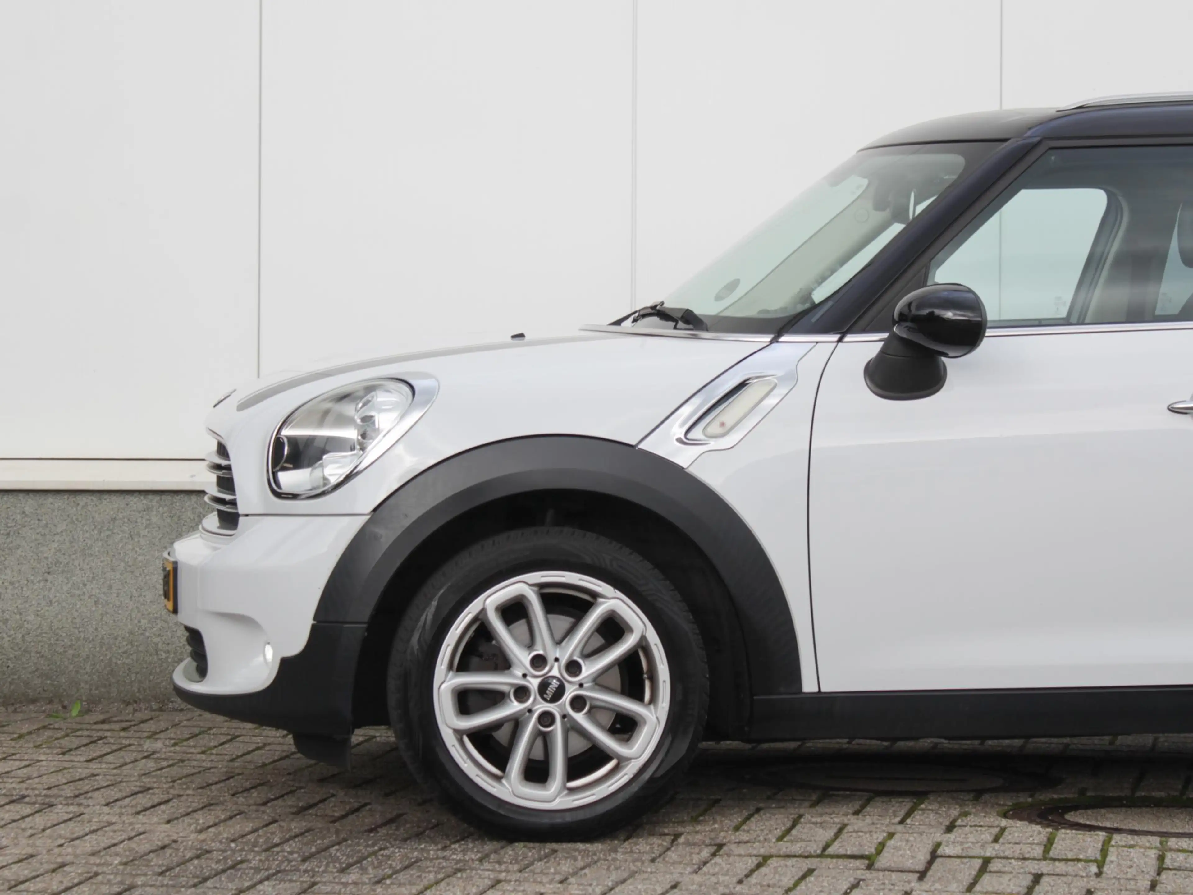 MINI Cooper Countryman 1.6 Chili | Cruise | Navi | Park sens | Panodak | — photo 9