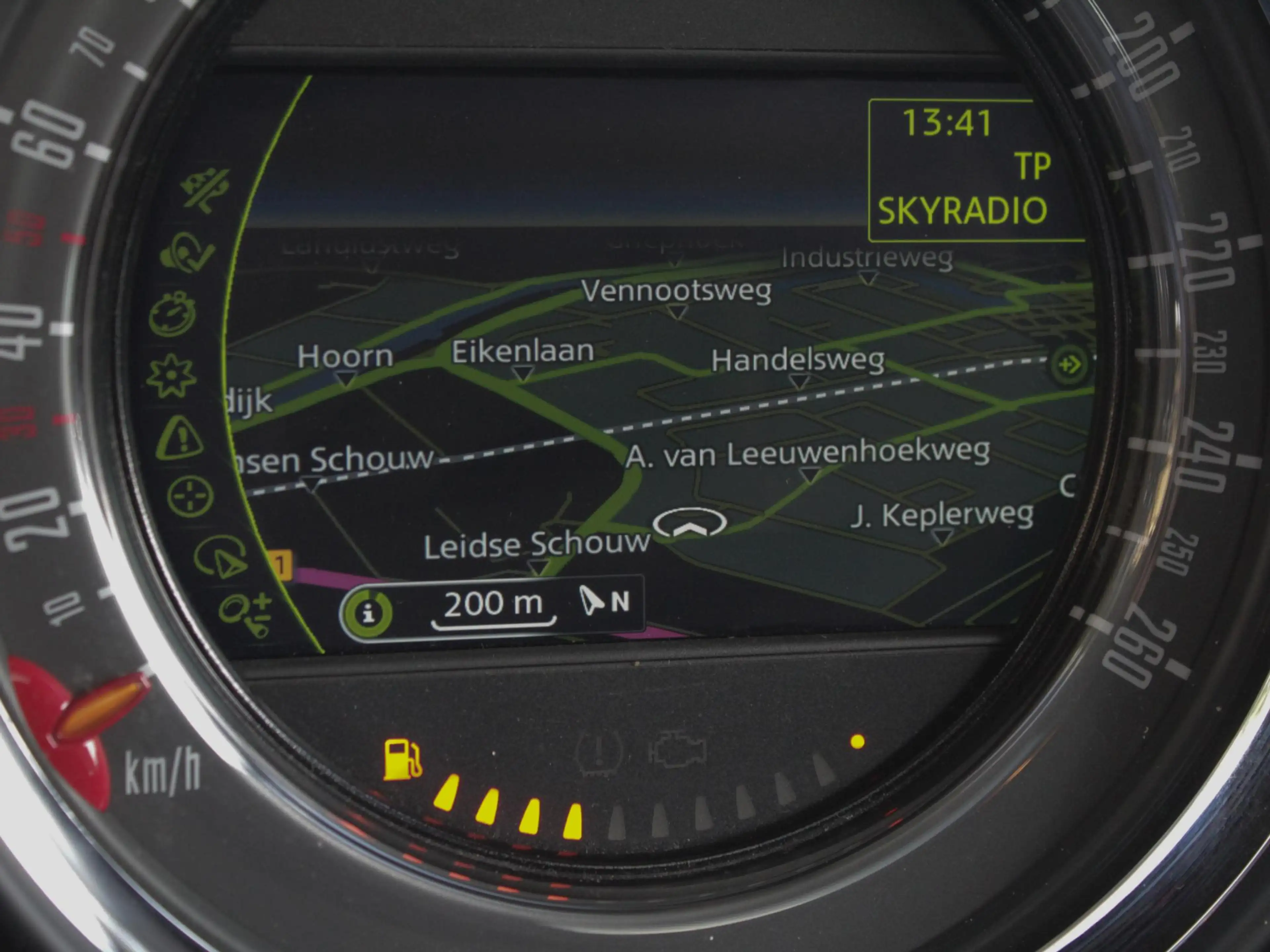 MINI Cooper Countryman 1.6 Chili | Cruise | Navi | Park sens | Panodak | — photo 11