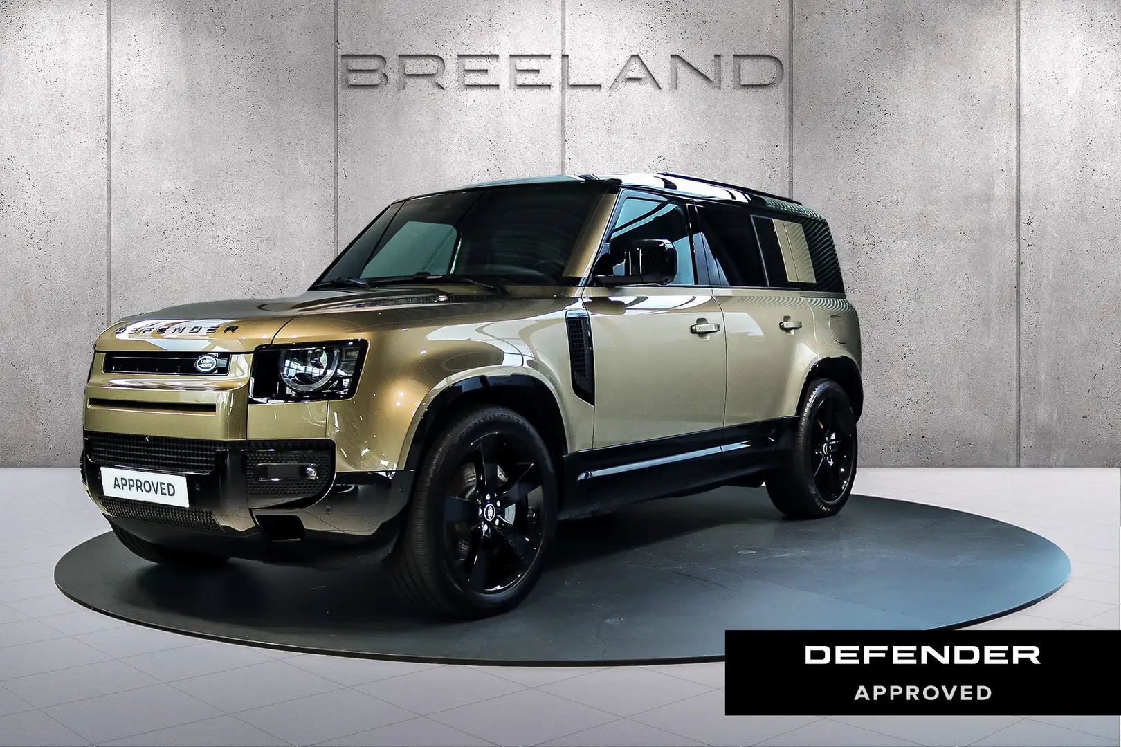 Land Rover Defender P300e 110 X-Dynamic HSE | NP: € 114.037 | 22" | To Braun - 1