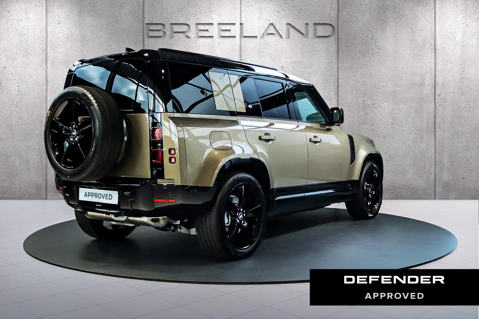 Land Rover Defender P300e 110 X-Dynamic HSE | NP: € 114.037 | 22" | To Braun - 2