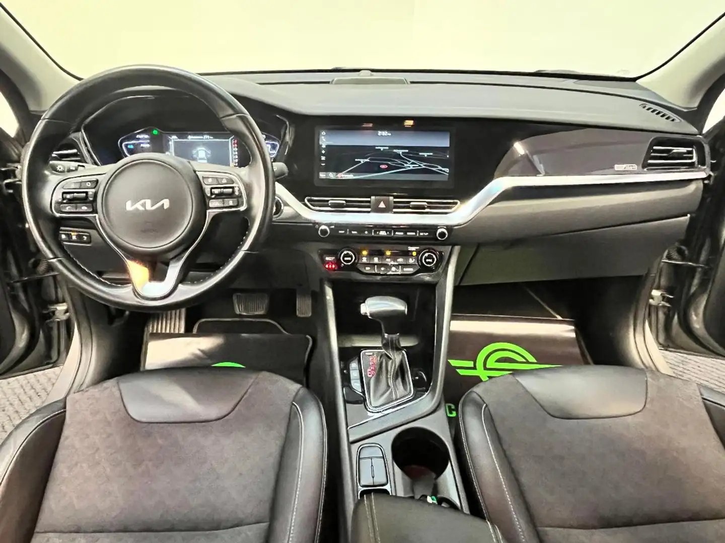 Kia Niro 1.6 PHEV PLUG-IN StyleLED|CARPLAY|PADDLES|PRIVACY Gris - 2