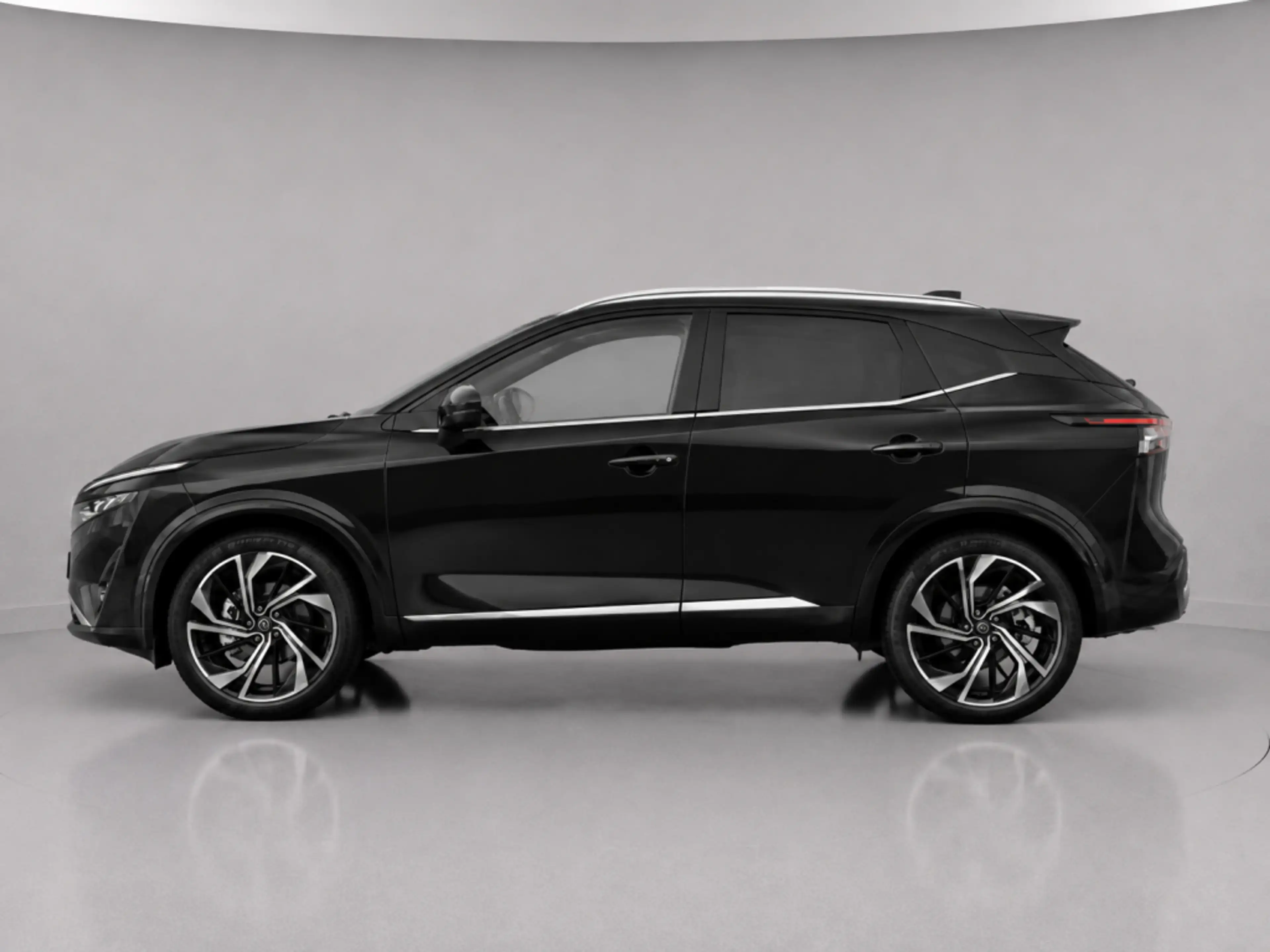 Nissan Qashqai 1.3 MHEV Xtronic Tekna Plus — photo 11