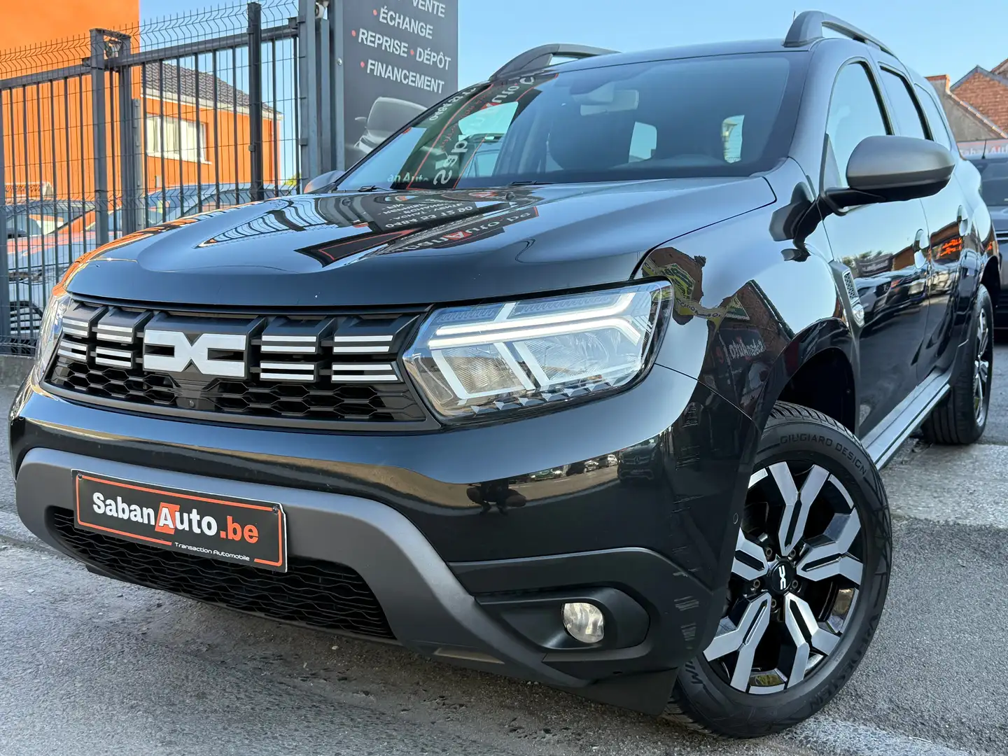 Dacia Duster Duster 1.3 TCe Extreme • FULL LED • NAVI Zwart - 1