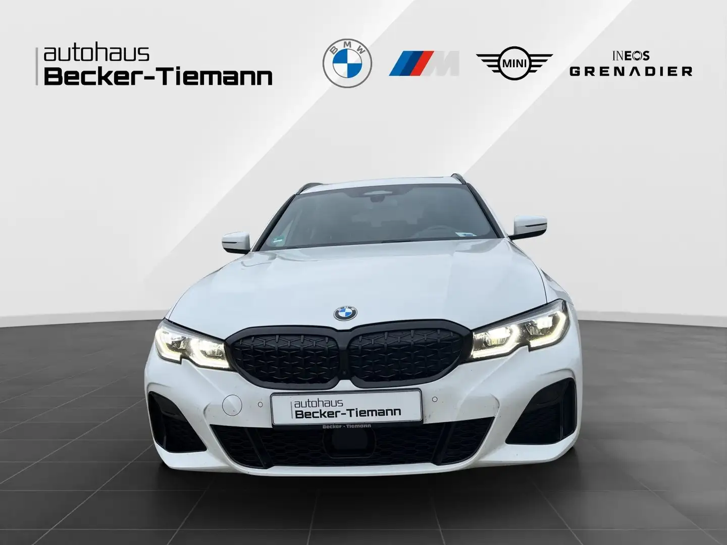 BMW M3 40d xDrive Touring/ Park Assist Plus/ Winterpaket/ Weiß - 2