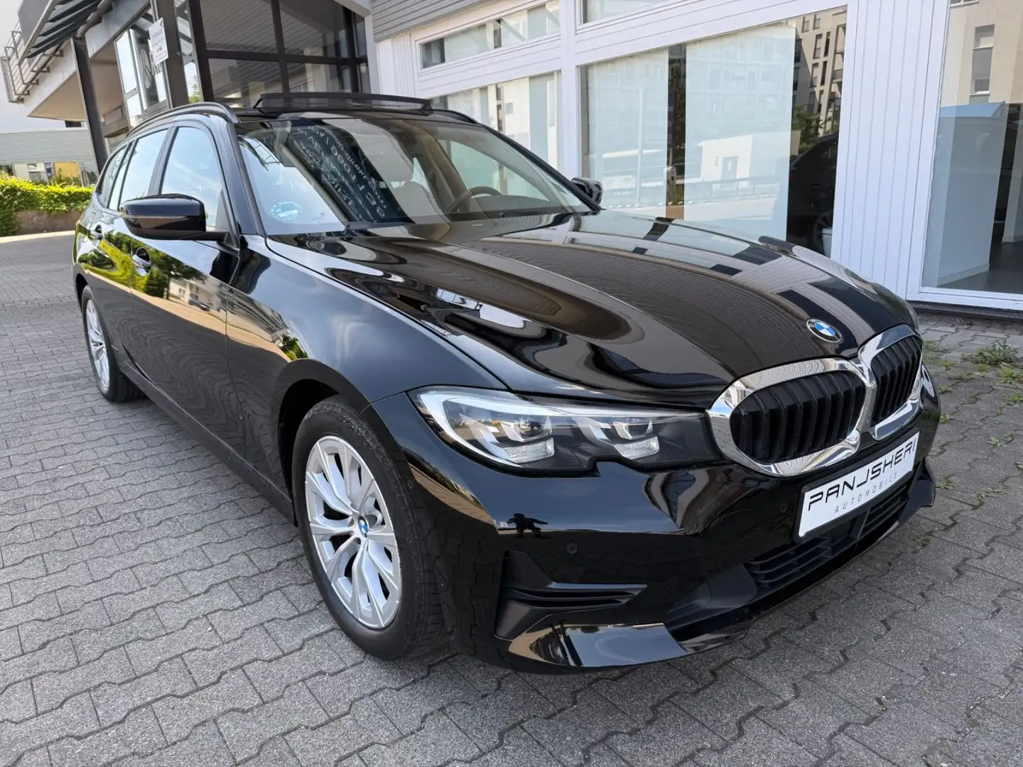 BMW 320 d Aut Touring Leder Kamera Panorama-SD ACC Negro - 1