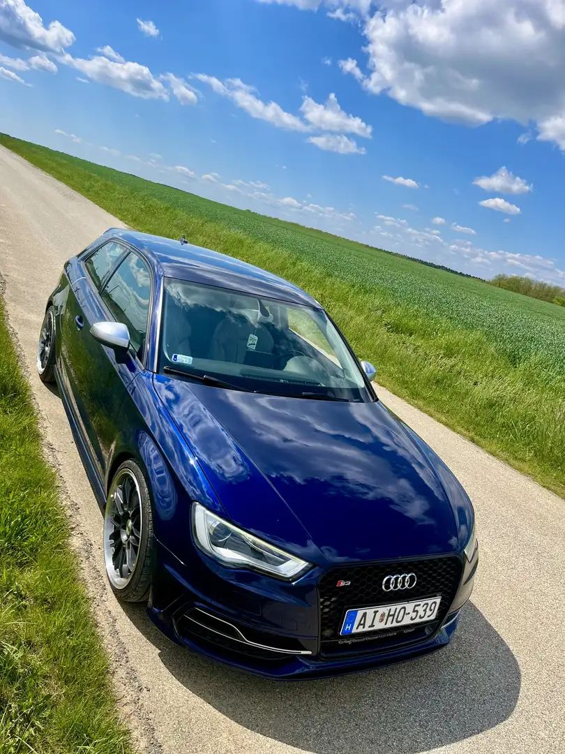 Audi S3 - 1