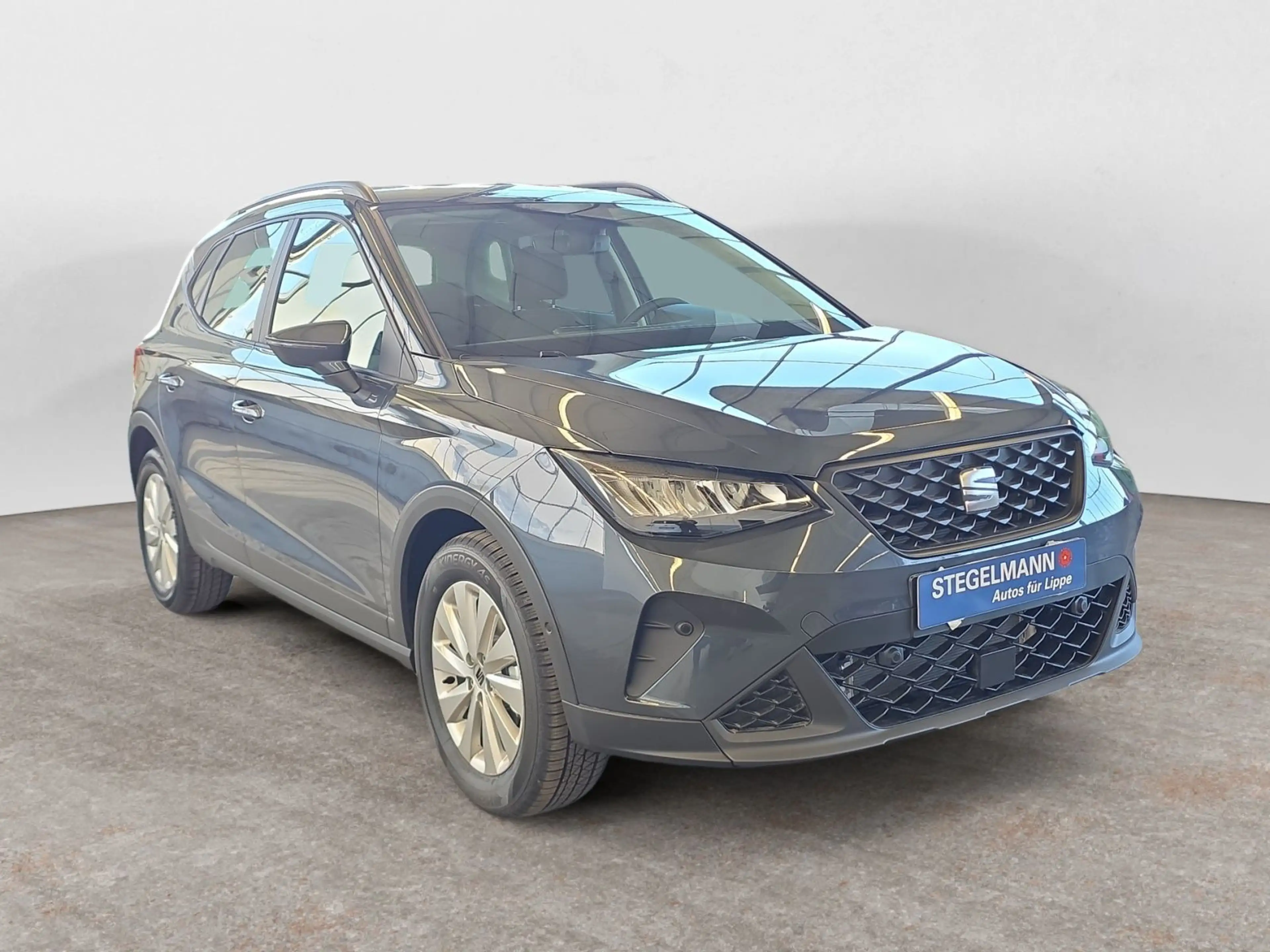 SEAT Arona 1.0 TSI DSG Road Edition *Navi*Kamera*LED* — photo 8