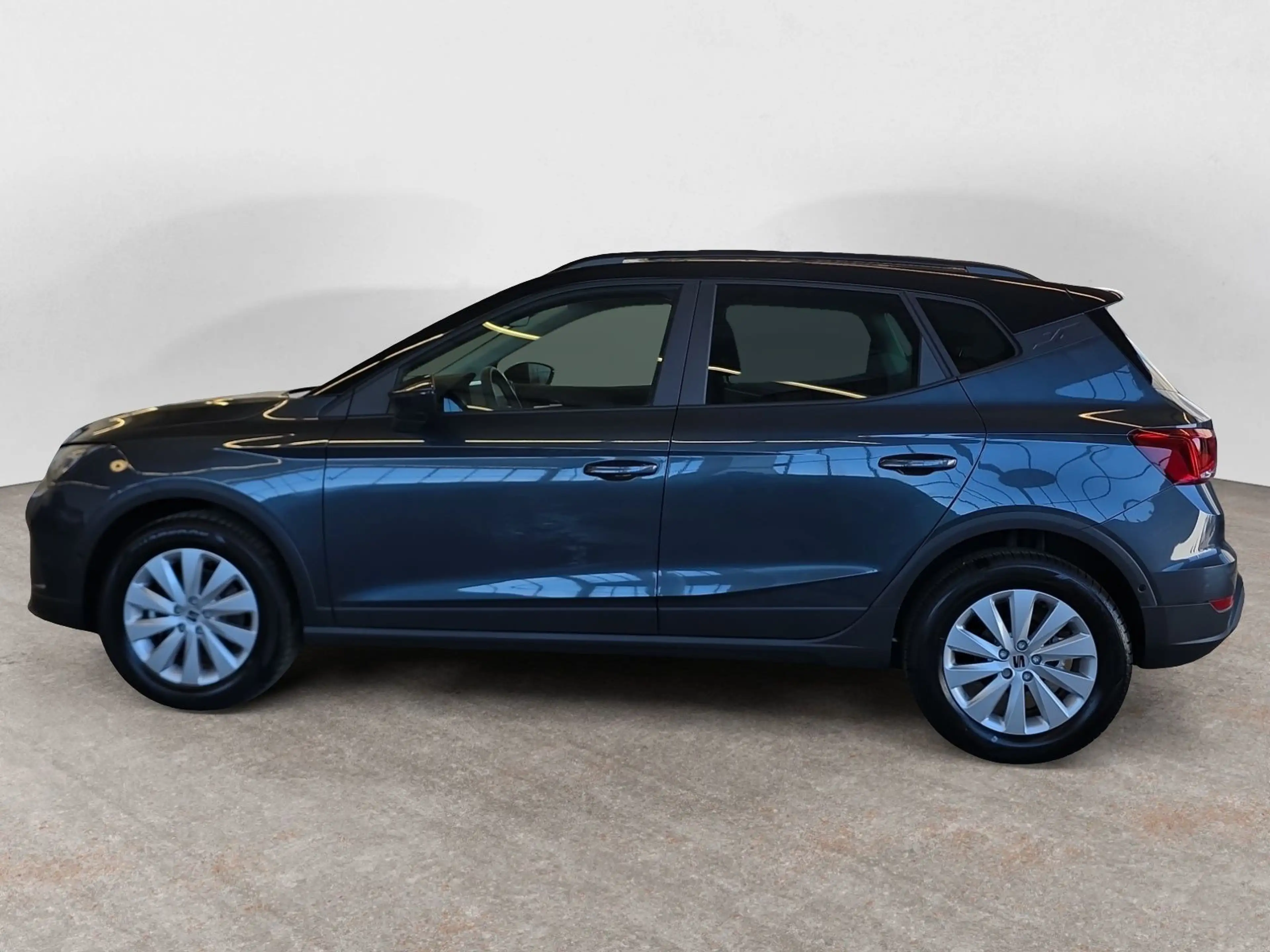 SEAT Arona 1.0 TSI DSG Road Edition *Navi*Kamera*LED* — photo 3