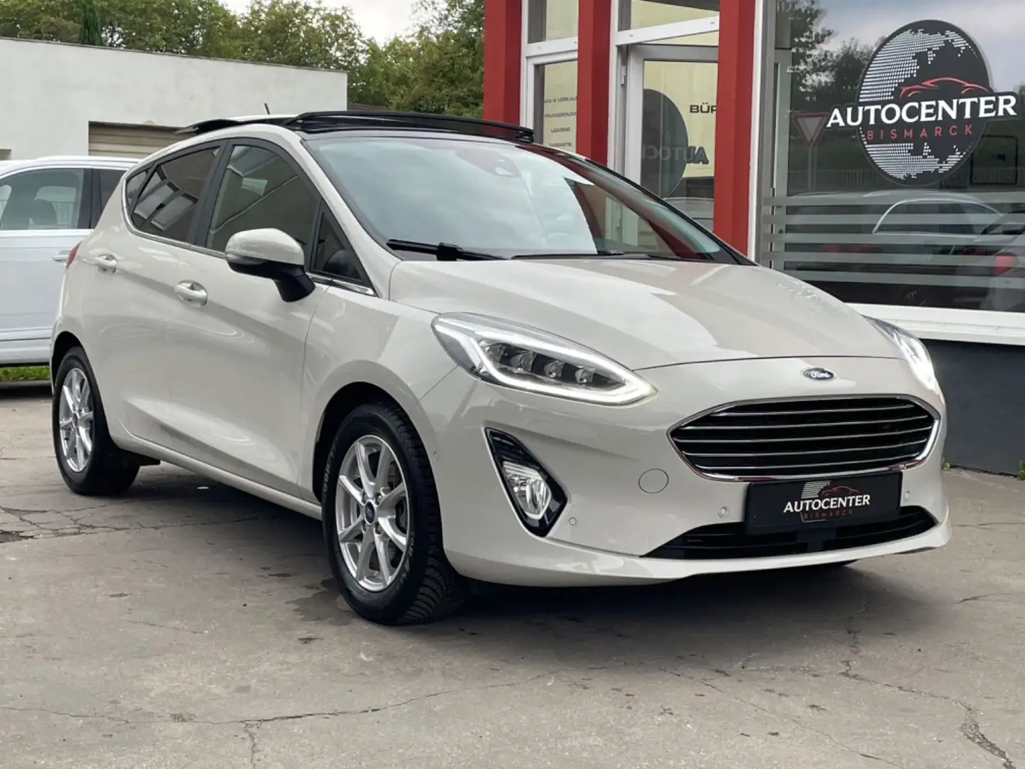 Ford Fiesta Titanium X NAVI/PANO/LED/R-KAMERA/B&O SOU Blanc - 2
