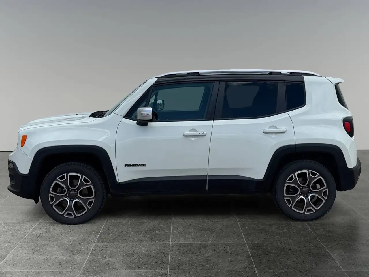Jeep Renegade снимка Jeep Renegade