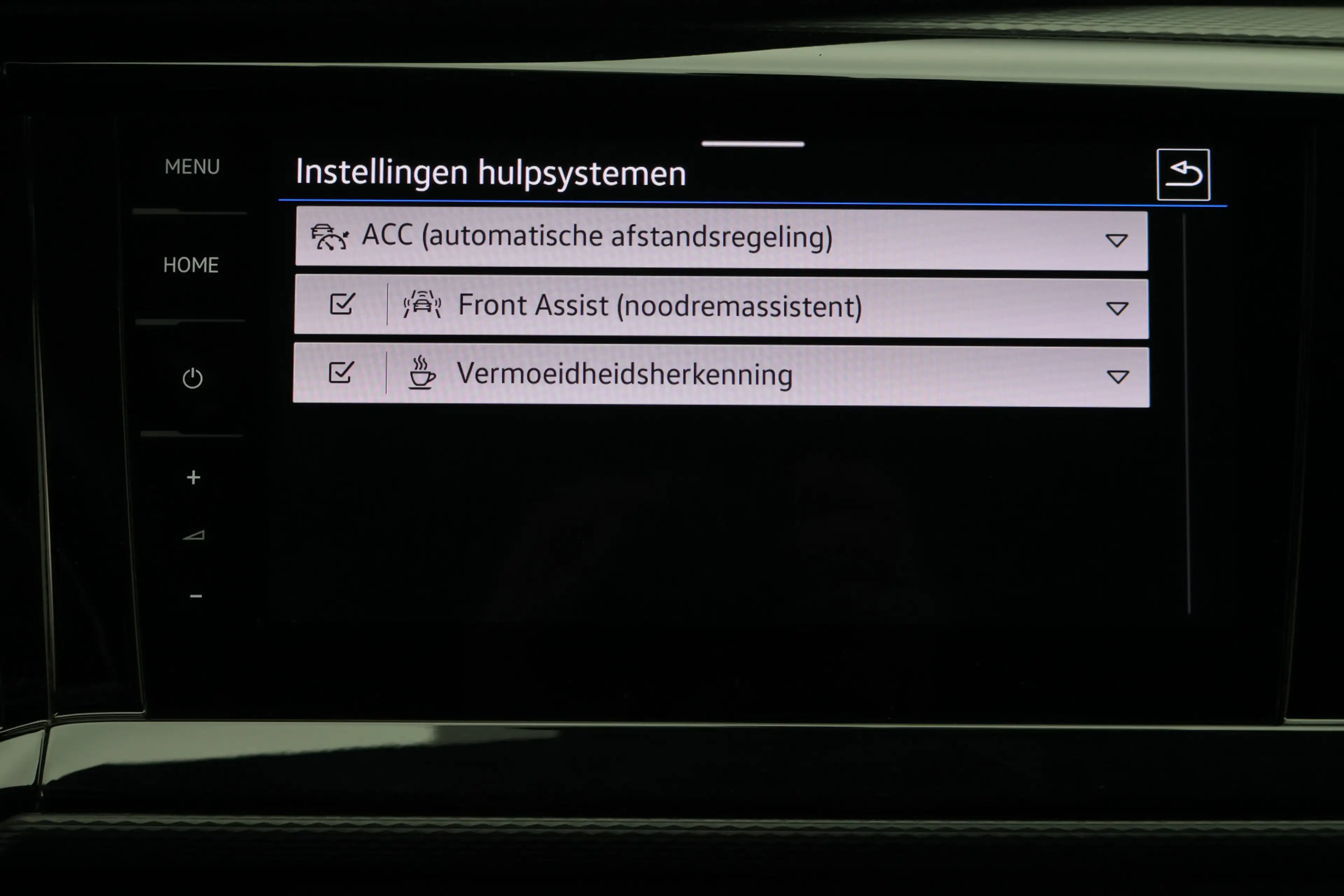Volkswagen T6.1 Transporter 2.0 TDI L2H1 28 Bulli — photo 45