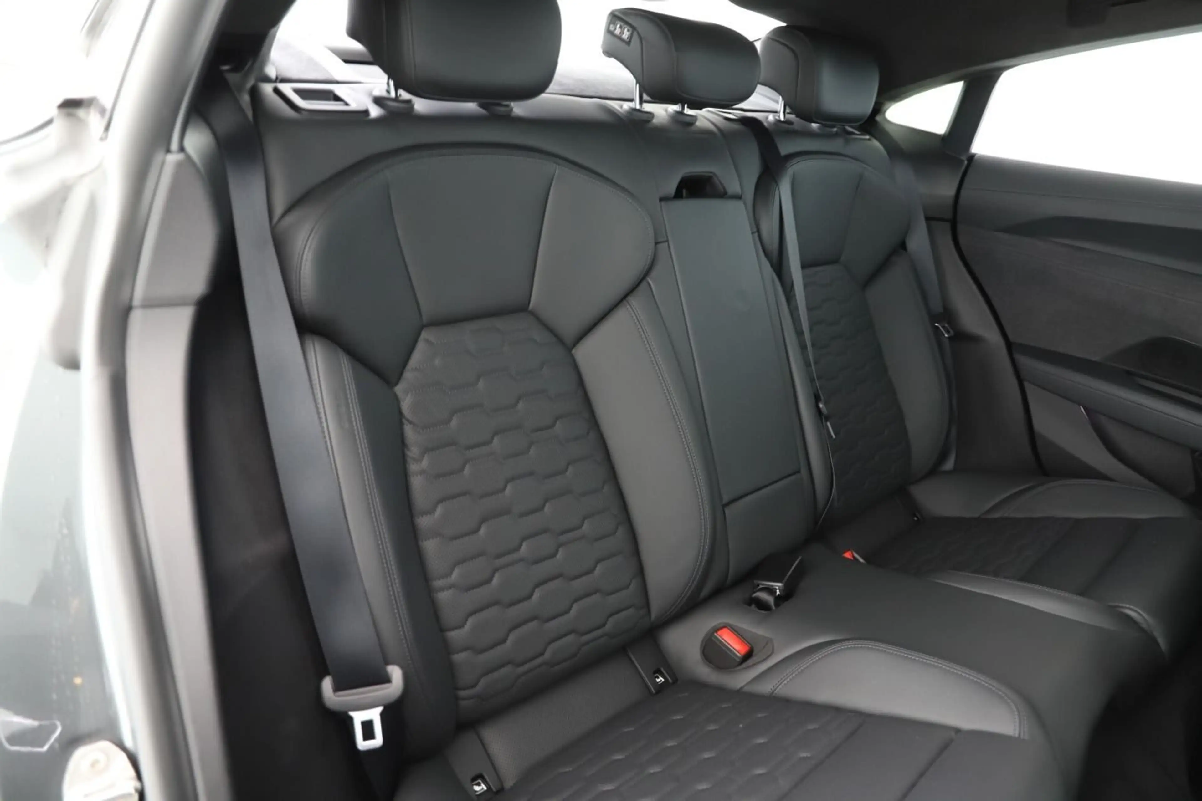 Audi e-tron GT E-tron GT RS Basis Quattro Matrix LED/ACC/360°/I — photo 7