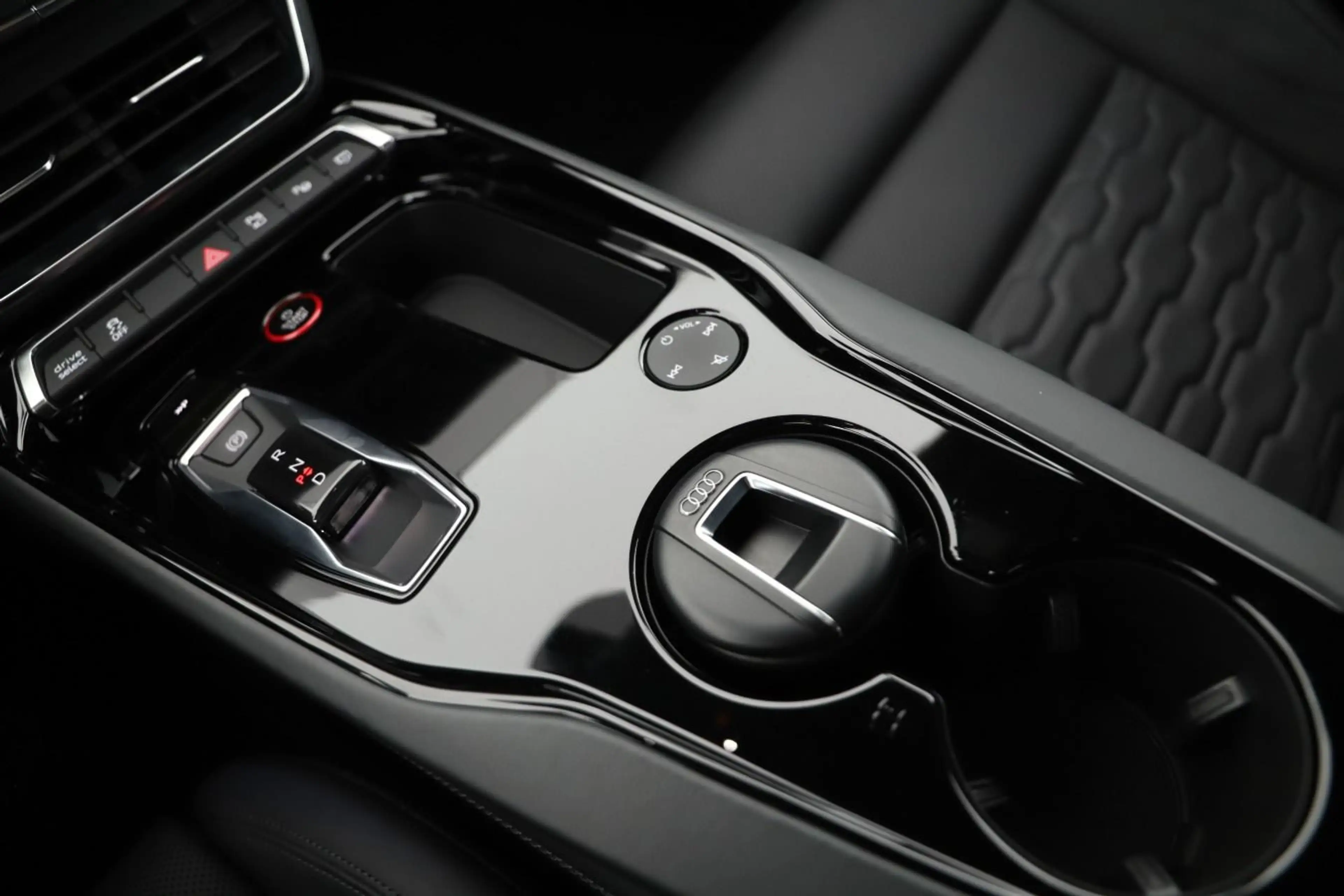 Audi e-tron GT E-tron GT RS Basis Quattro Matrix LED/ACC/360°/I — photo 12