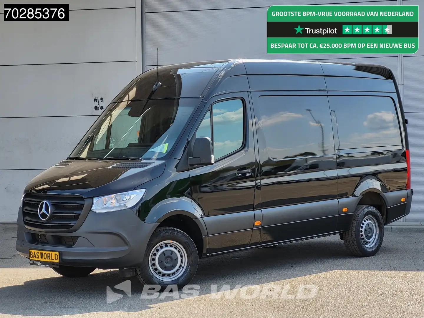 Mercedes-Benz Sprinter 317 CDI Automaat 3,5t Trekhaak L2H2 170PK Airco Ca Schwarz - 1