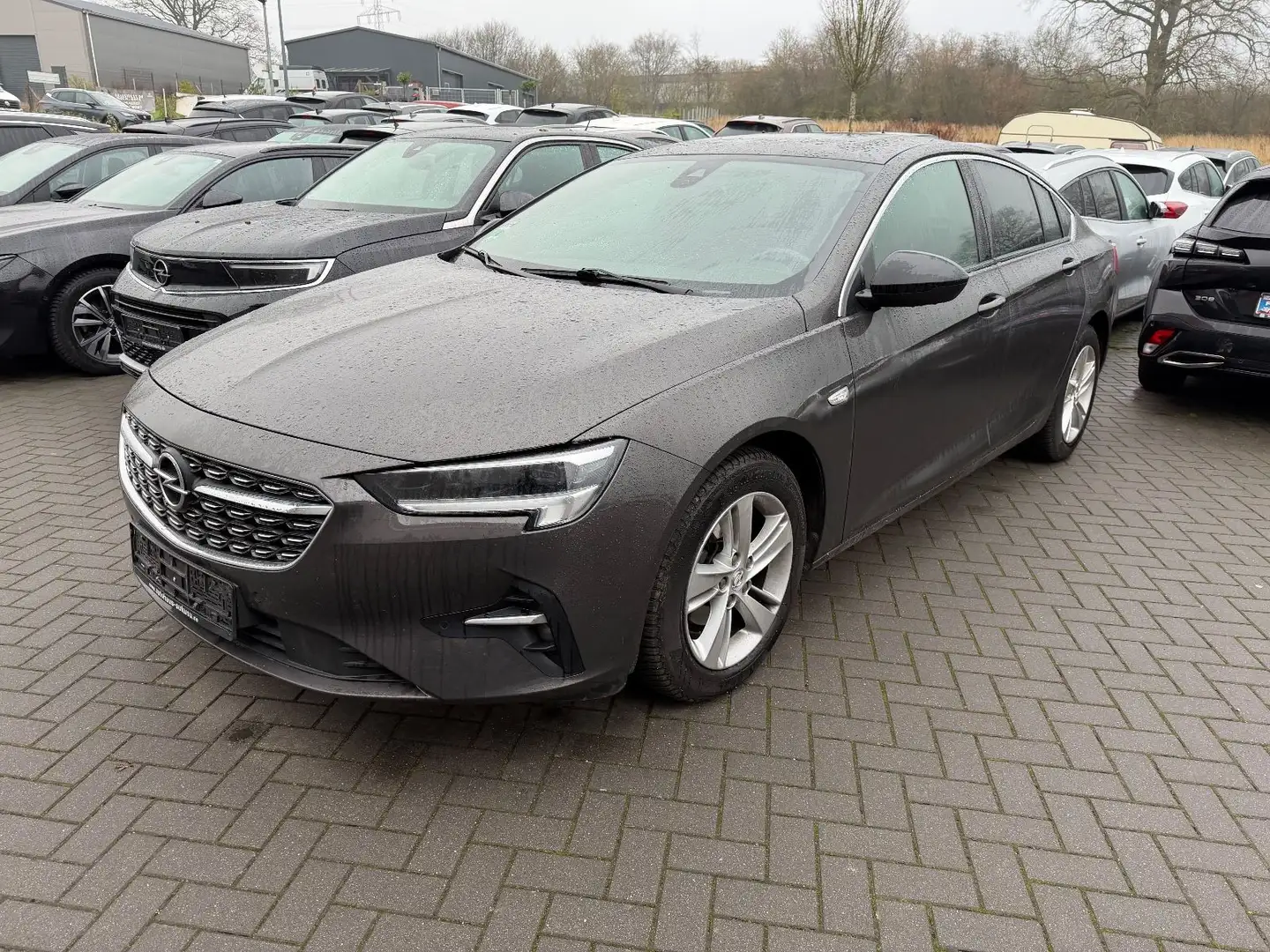 Opel Insignia B Grand Sport Elegance GS-LINE*NAVI*SSD Braun - 1