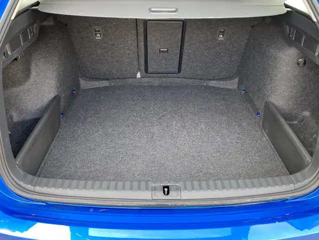 Skoda Octavia view 12