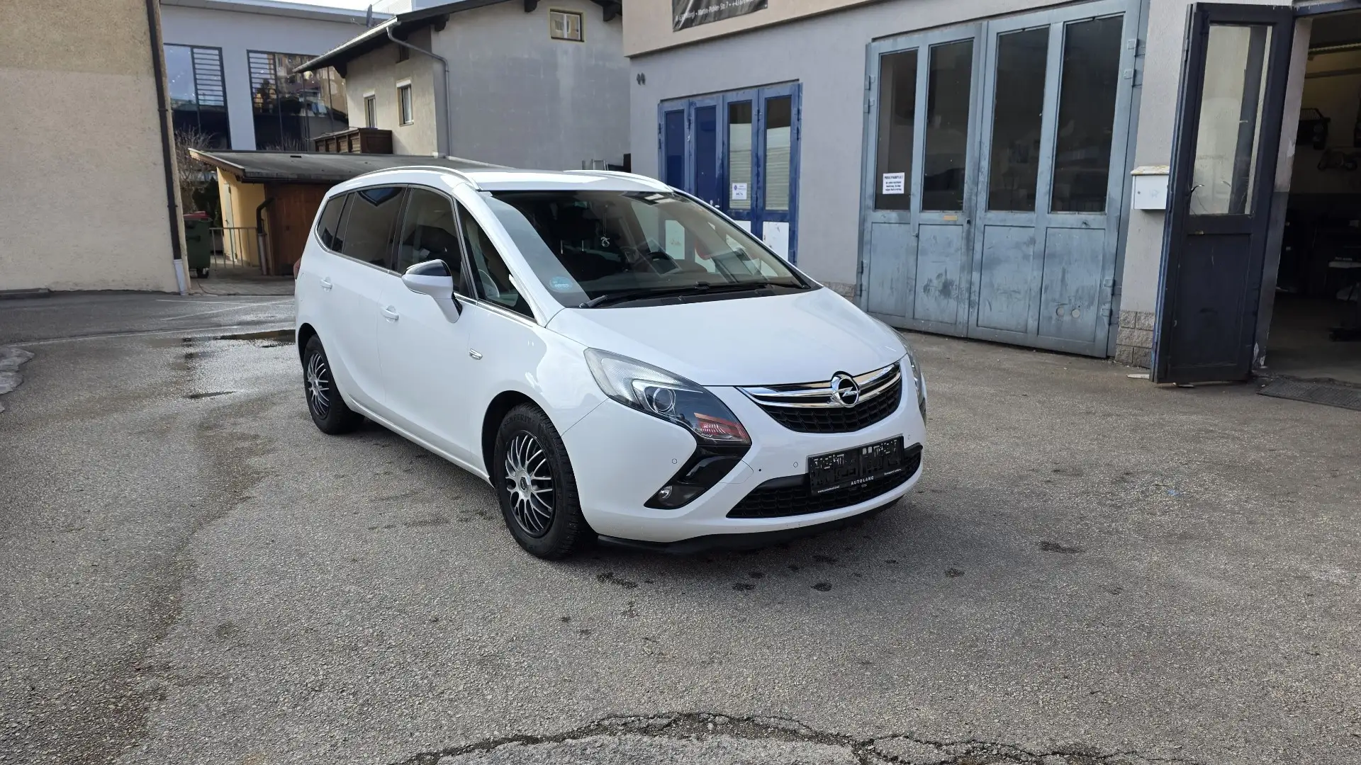 Opel Zafira Tourer 2,0 CDTI Ecotec Active - 2