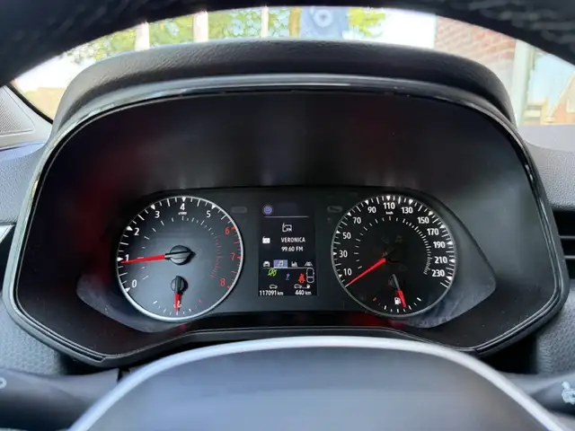 Renault Clio view 10