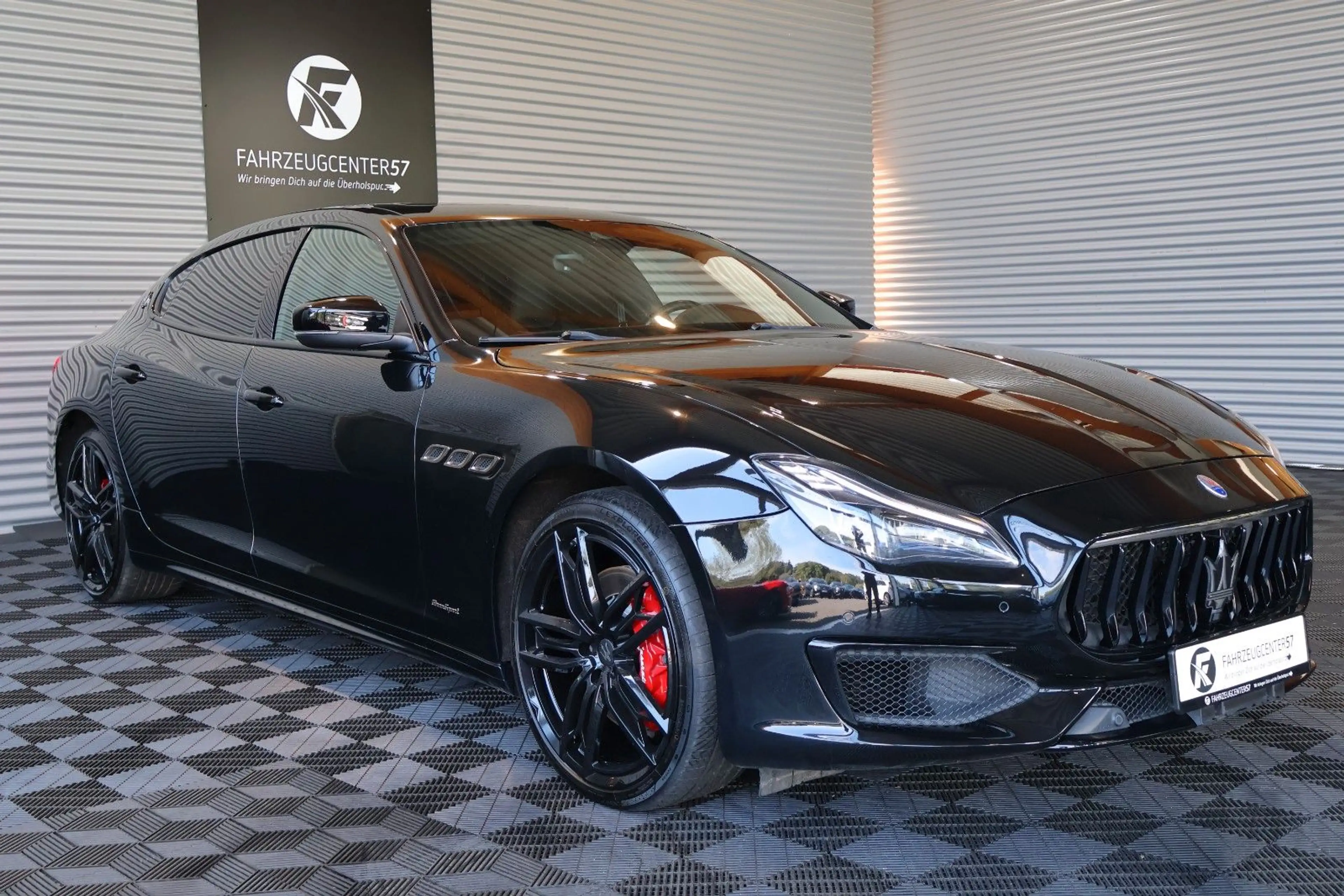 Maserati Quattroporte QUATTROPORTE 3.0 V6 S Q4 GranSport/H&K/CARPLAY — photo 6