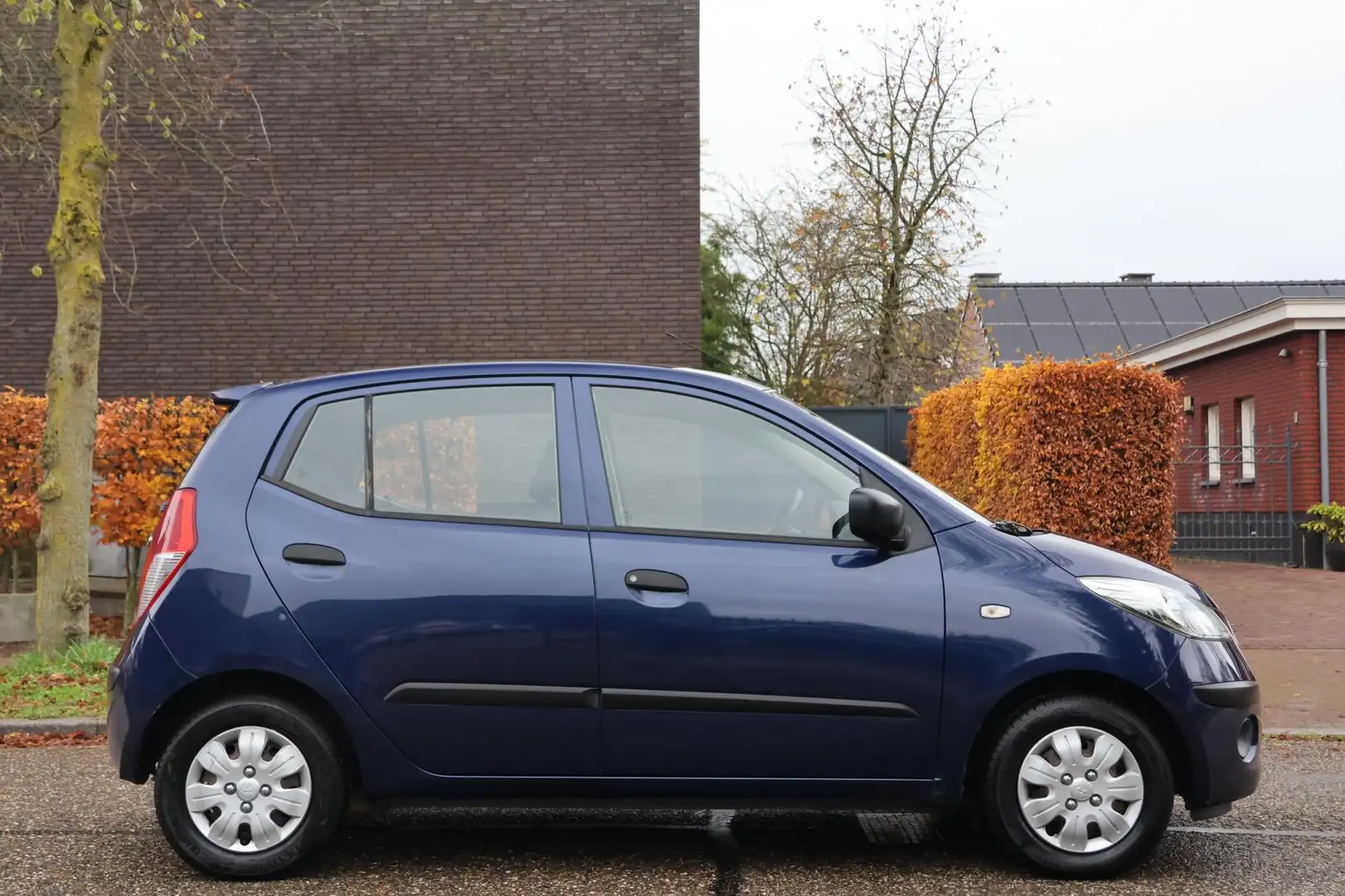 Hyundai i10 1.1 Active | 5-DEURS | NIEUWE APK | GOED ONDERHOUD Blauw - 2