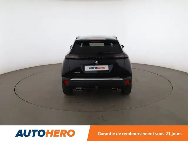 Peugeot 2008 view 5