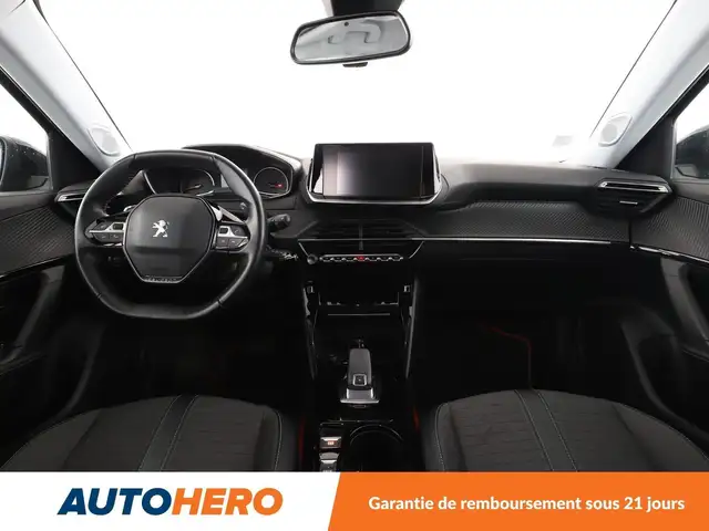 Peugeot 2008 view 12
