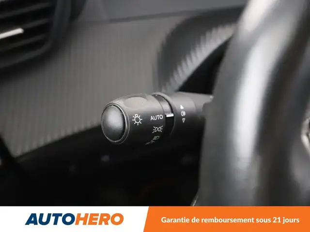 Peugeot 2008 view 28