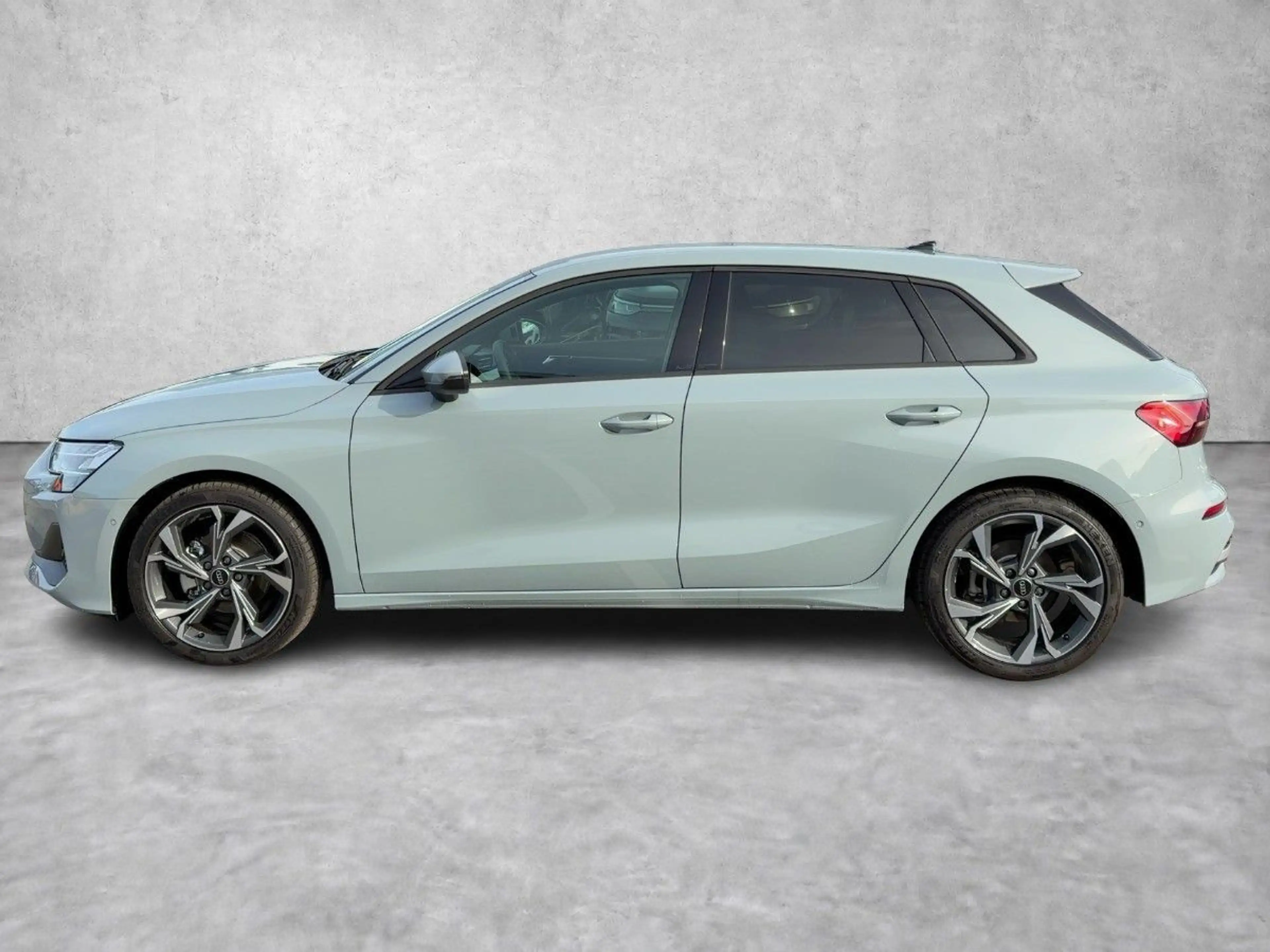 Audi A3 TFSI (MHEV) 110 kW *S-tronic*AHK*SH — photo 6