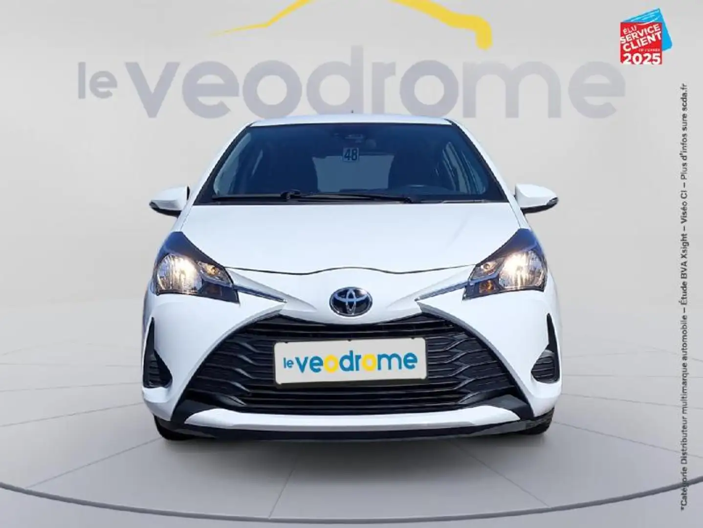 Toyota Yaris 70 VVT-i Dynamic 5p RC18 Blanc - 2
