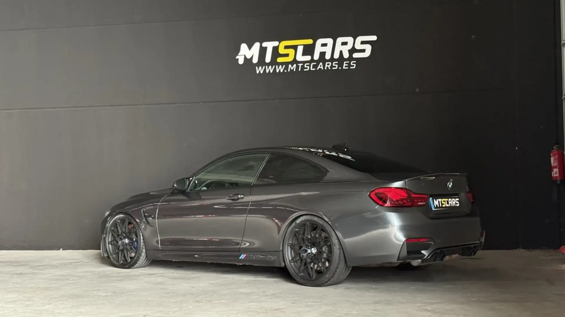 BMW M4 M4A Gris - 2