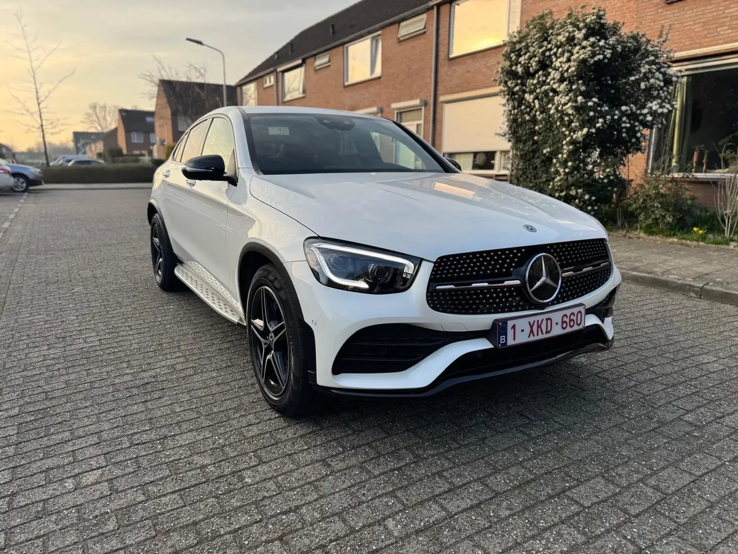 Mercedes-Benz GLC 300 GLC-Coupe d 4Matic 9G-TRONIC Exclusive - 2