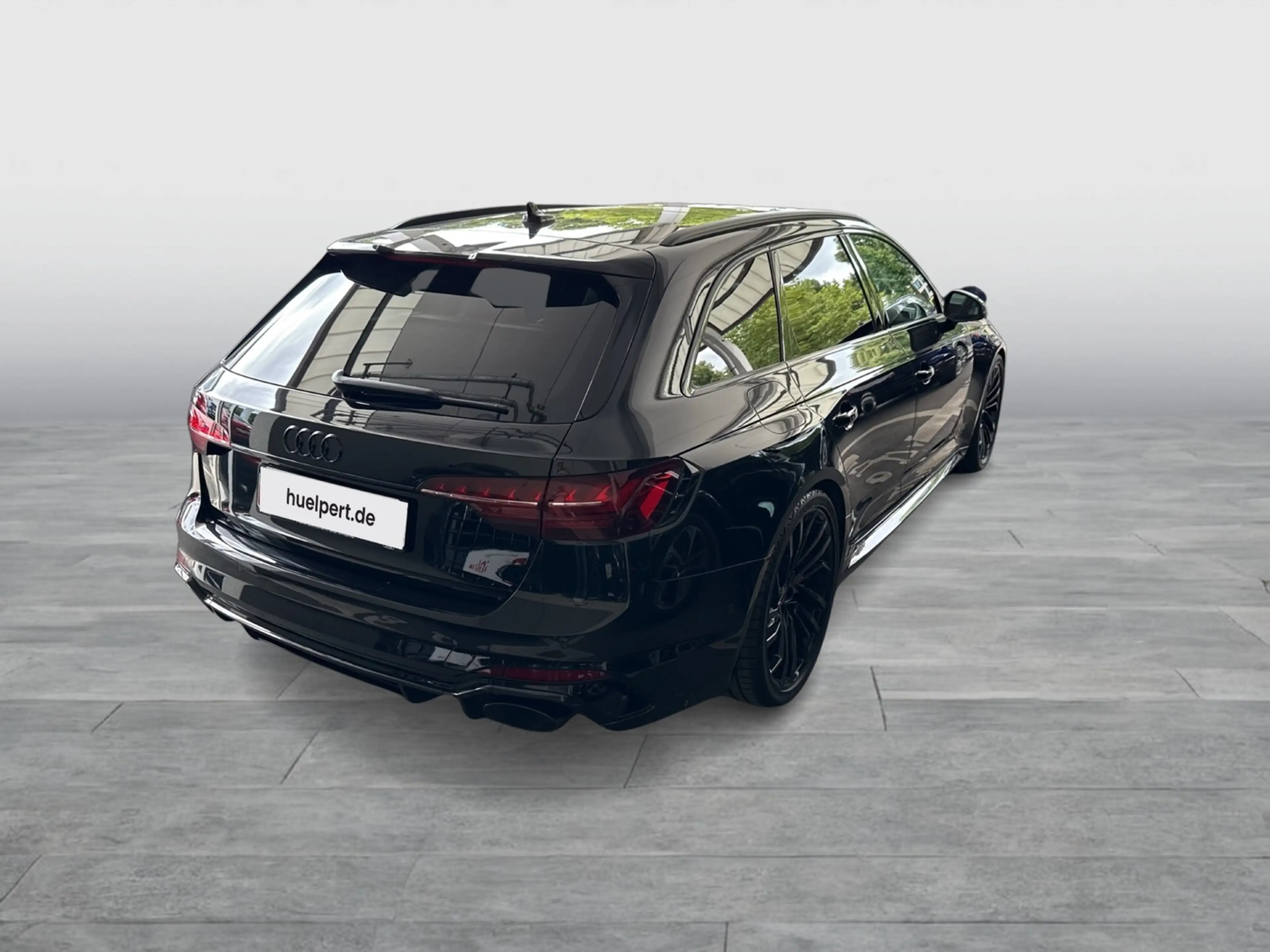 Audi RS4 Avant Qu. BLACKPAK PANO B&O 360CAM LM20 — photo 4