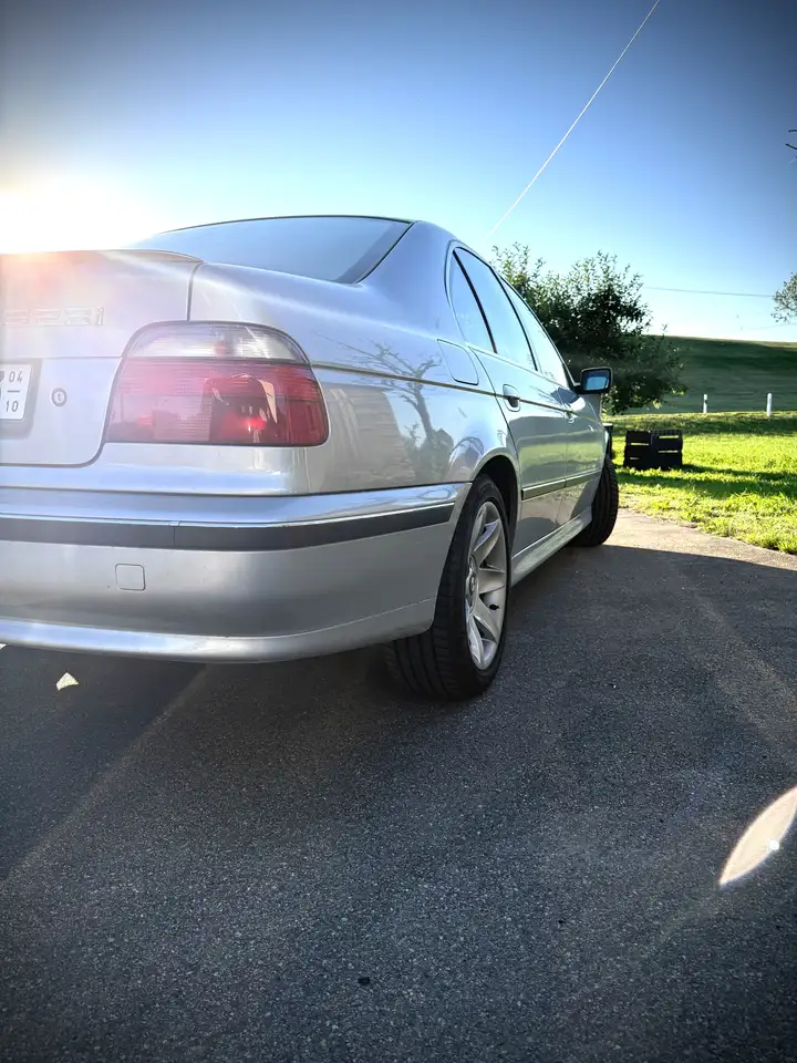 BMW 523 5er 523i, foto 2