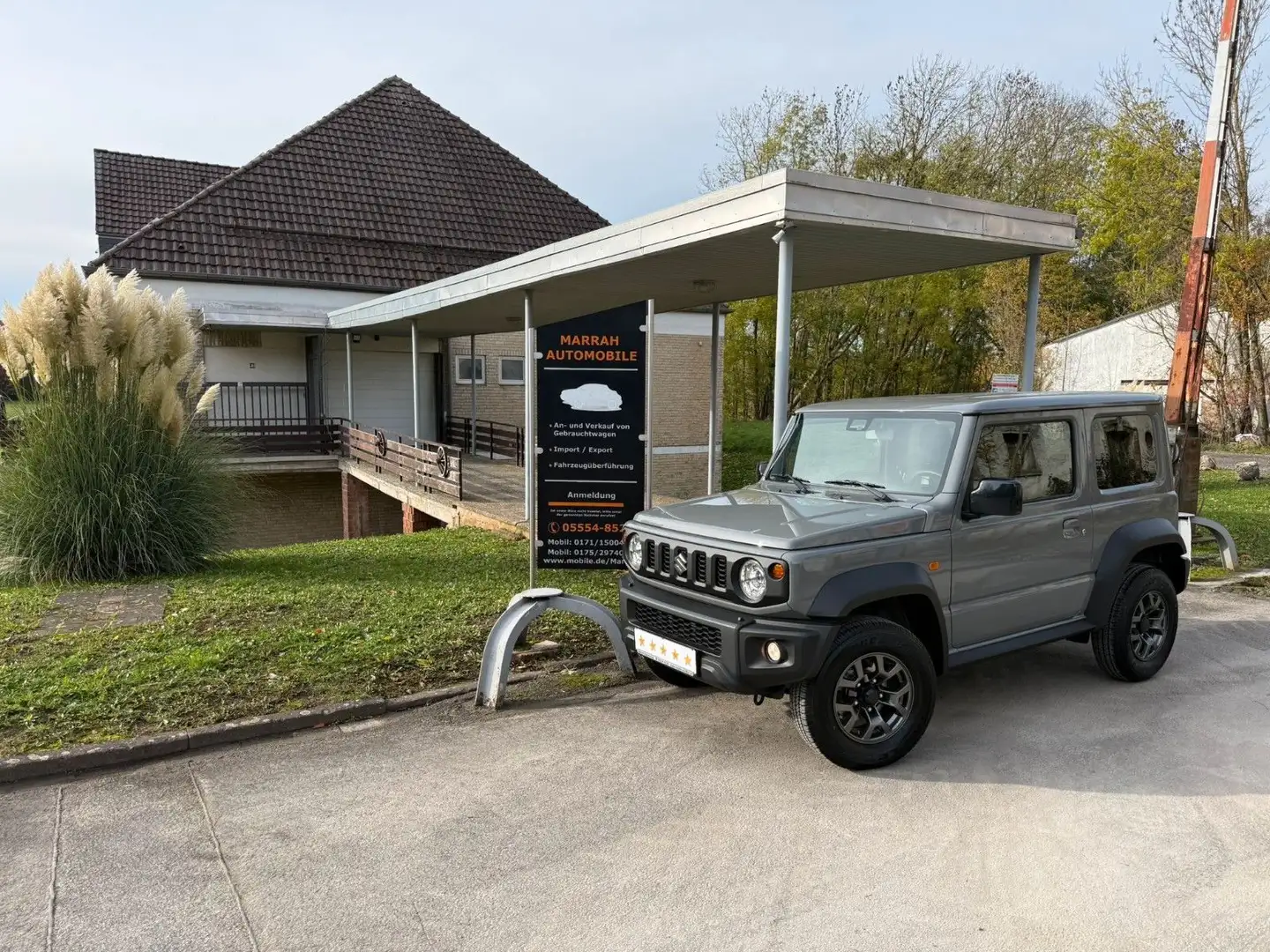 Suzuki Jimny 1.5 ALLGRIP Comfort PLUS AHK Grau - 1