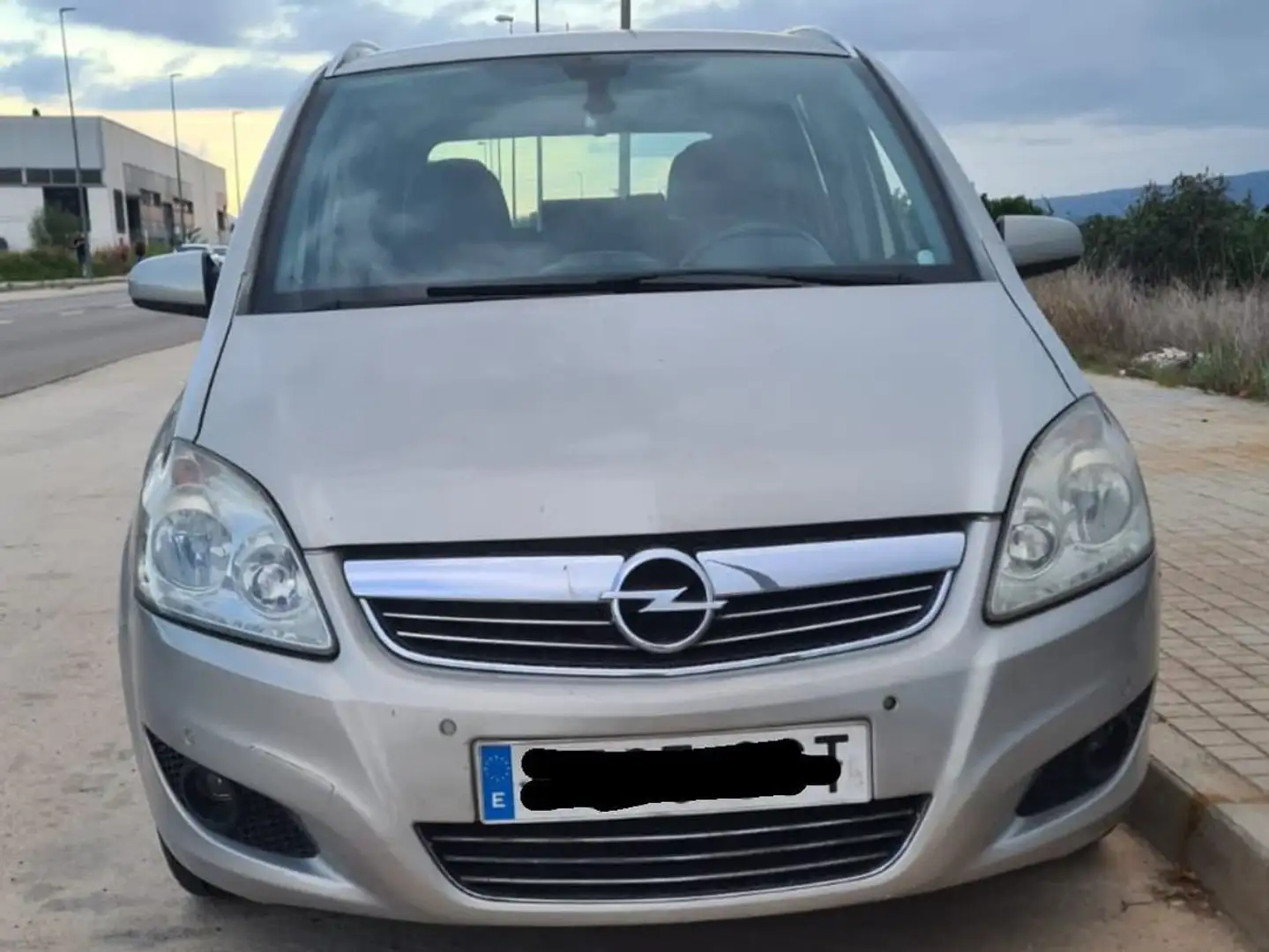 Opel Zafira 1.9CDTi  IMPECABLE OFERTA! Beige - 1