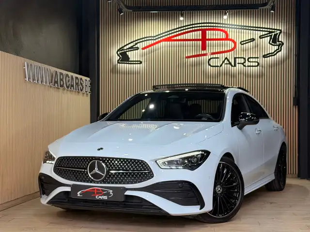 Mercedes-Benz CLA 180 D * PACK AMG - GARANTIE 12 MOIS * 1ER PROP *